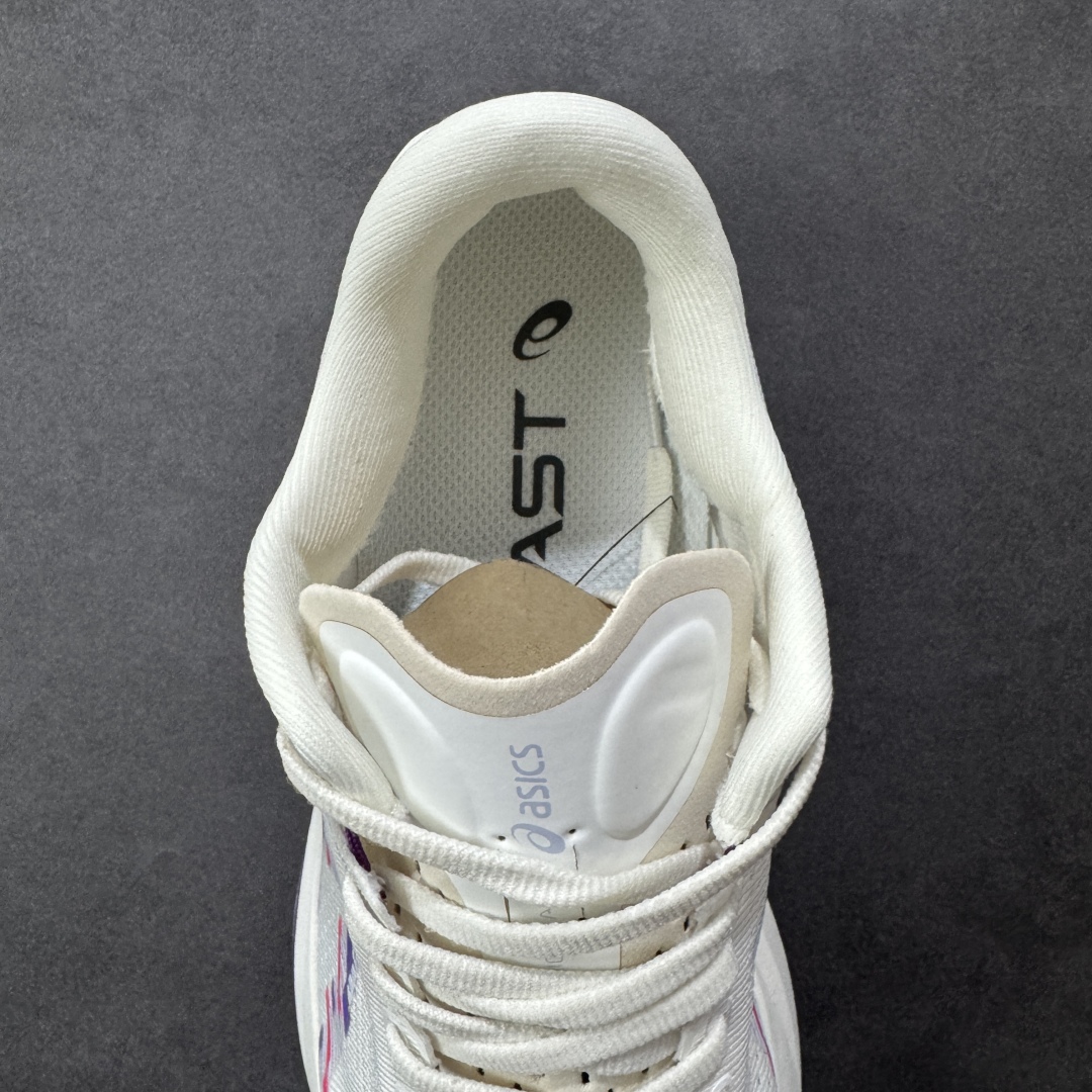 图片[7]-【公司级】Asics SONICBLAST 亚瑟士运动休闲透气专业跑鞋 此种置于中底内部的自适应发泡材料 可在每一次冲击后帮助足弓重新定位 强化迈步时的支撑性中底处的另一项升级为FFBLASTTM PLUSECO缓冲科技 此种材料含有约24%的生物基成分 可在每一步中创造绵柔的触地脚感PureGELM科技位干鞋跟底部 柔软度比标准GELM科技高65% 为长跑训练者带来令人惊奇的运动顺畅感 货号： 1012B8621124 尺码： 40 40.5 41.5 42 42.5 43.5 44 45 46-选品中心