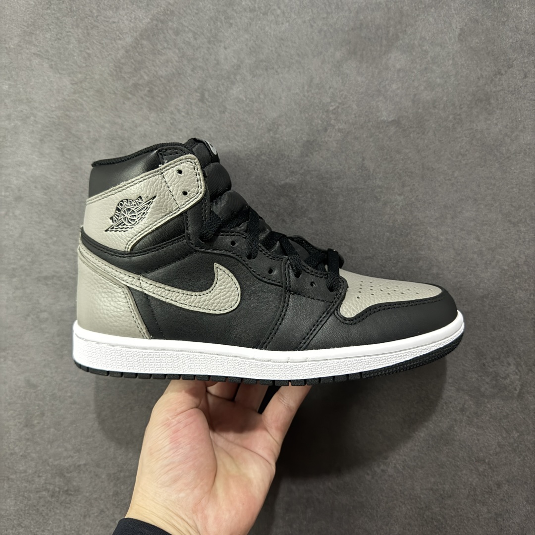 【公司级头层版】Air Jordan AJ1 高帮 影子灰 575441-013 采用正确头层皮组合荔枝纹头层皮革鞋面材质 中底注胶孔及缜密中底拉帮工艺 内置气垫及耐磨橡胶大底 尺码:36-47-选品中心