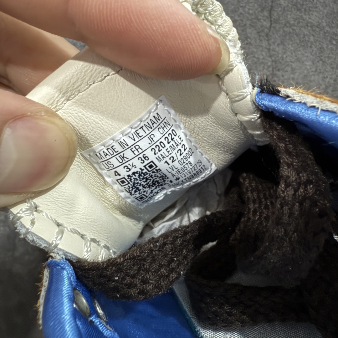 图片[7]-【纳帕软皮版】Wales Bonner x AD 阿迪 Samba 桑巴联名款 低帮休闲板鞋 豹纹 IE0578 市售顶级品质 全新工厂出品 材质细节用料感人 全鞋使用纳帕软皮 成本比市场通货高很多 任何细节 版型都值得反复推敲对比 你会发现这个版本是真的好版本💪🏻 高端零售平台 外贸混卖专供品质 真正1比1还原 私模大底 正确大小孔 配件齐全 原厂马毛材料 鞋面大底无色差 鞋舌为头层材料定型完美不上翘 鞋头黑色皮料为头层软皮料 区别市场二层皮 独家开模大底 非市面公底 仅供5%高端客户 尺码：36 36.5 37.5 38 38.5 39 40 40.5 41 42 42.5 43 44 44.5 45 46-选品中心