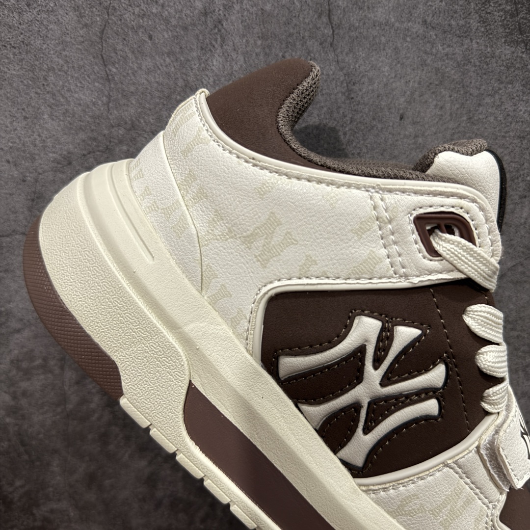 图片[7]-【公司级】全新MLB Chunky Liner Classic Monogarm中帮板鞋 韩国洋基队棒球联盟MLB NY网红老爹鞋 高帮牛仔大标魔术贴 原材料打造 原楦原档案数据开发版型 完美鞋头弧度/后套收口效果 原厂立体填充鞋舌海绵 中底注胶孔原数据开发模具大底原厂转印标 内增高6cm 原厂软质鞋垫 超好脚感 原厂1：1模具开发 原厂进口纳米材质 官网同步尺码：35 36 36.5 37.5 38 38.5 39 40 40.5 41 42 42.5 43 44 45-选品中心