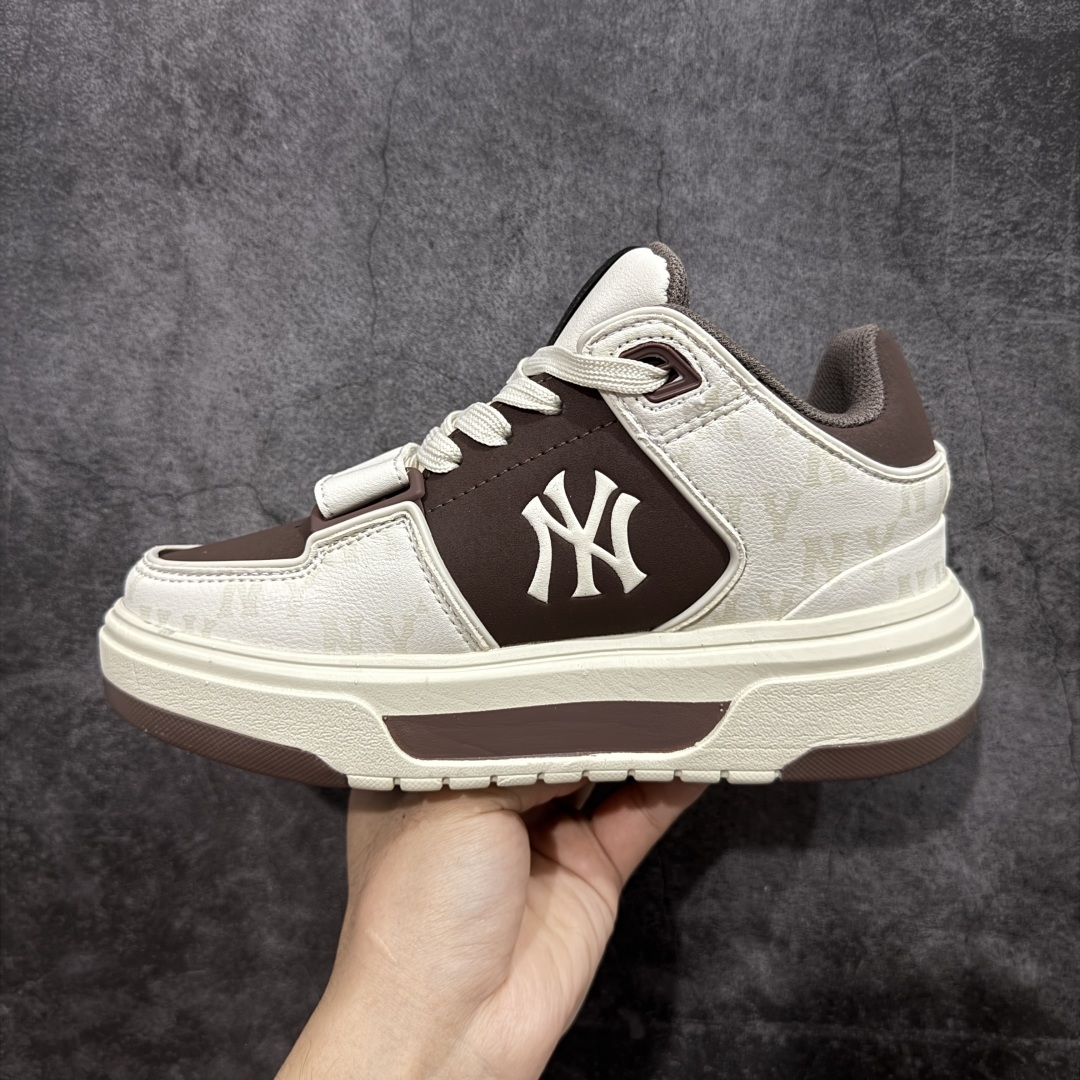 图片[2]-【公司级】全新MLB Chunky Liner Classic Monogarm中帮板鞋 韩国洋基队棒球联盟MLB NY网红老爹鞋 高帮牛仔大标魔术贴 原材料打造 原楦原档案数据开发版型 完美鞋头弧度/后套收口效果 原厂立体填充鞋舌海绵 中底注胶孔原数据开发模具大底原厂转印标 内增高6cm 原厂软质鞋垫 超好脚感 原厂1：1模具开发 原厂进口纳米材质 官网同步尺码：35 36 36.5 37.5 38 38.5 39 40 40.5 41 42 42.5 43 44 45-选品中心