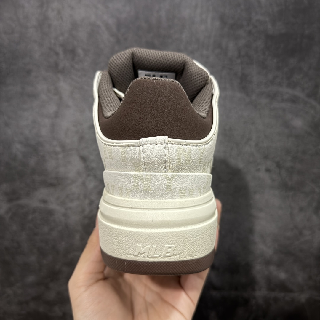 图片[4]-【公司级】全新MLB Chunky Liner Classic Monogarm中帮板鞋 韩国洋基队棒球联盟MLB NY网红老爹鞋 高帮牛仔大标魔术贴 原材料打造 原楦原档案数据开发版型 完美鞋头弧度/后套收口效果 原厂立体填充鞋舌海绵 中底注胶孔原数据开发模具大底原厂转印标 内增高6cm 原厂软质鞋垫 超好脚感 原厂1：1模具开发 原厂进口纳米材质 官网同步尺码：35 36 36.5 37.5 38 38.5 39 40 40.5 41 42 42.5 43 44 45-选品中心