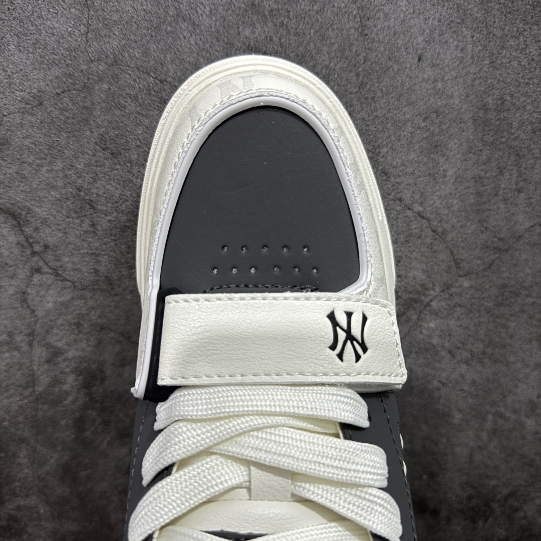 图片[5]-【公司级】全新MLB Chunky Liner Classic Monogarm中帮板鞋 韩国洋基队棒球联盟MLB NY网红老爹鞋 高帮牛仔大标魔术贴 原材料打造 原楦原档案数据开发版型 完美鞋头弧度/后套收口效果 原厂立体填充鞋舌海绵 中底注胶孔原数据开发模具大底原厂转印标 内增高6cm 原厂软质鞋垫 超好脚感 原厂1：1模具开发 原厂进口纳米材质 官网同步尺码：35 36 36.5 37.5 38 38.5 39 40 40.5 41 42 42.5 43 44 45-选品中心