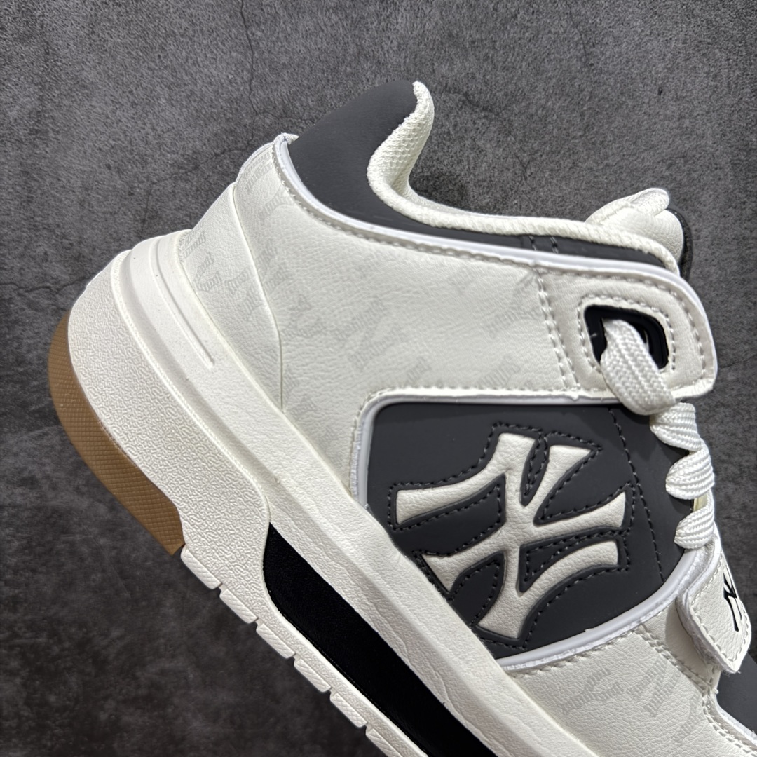 图片[7]-【公司级】全新MLB Chunky Liner Classic Monogarm中帮板鞋 韩国洋基队棒球联盟MLB NY网红老爹鞋 高帮牛仔大标魔术贴 原材料打造 原楦原档案数据开发版型 完美鞋头弧度/后套收口效果 原厂立体填充鞋舌海绵 中底注胶孔原数据开发模具大底原厂转印标 内增高6cm 原厂软质鞋垫 超好脚感 原厂1：1模具开发 原厂进口纳米材质 官网同步尺码：35 36 36.5 37.5 38 38.5 39 40 40.5 41 42 42.5 43 44 45-选品中心