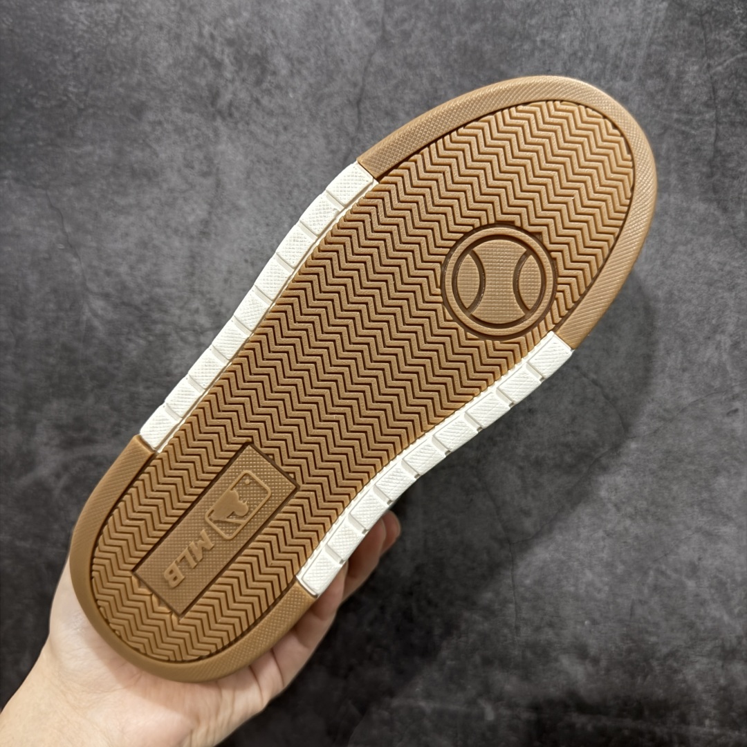 图片[9]-【公司级】全新MLB Chunky Liner Classic Monogarm中帮板鞋 韩国洋基队棒球联盟MLB NY网红老爹鞋 高帮牛仔大标魔术贴 原材料打造 原楦原档案数据开发版型 完美鞋头弧度/后套收口效果 原厂立体填充鞋舌海绵 中底注胶孔原数据开发模具大底原厂转印标 内增高6cm 原厂软质鞋垫 超好脚感 原厂1：1模具开发 原厂进口纳米材质 官网同步尺码：35 36 36.5 37.5 38 38.5 39 40 40.5 41 42 42.5 43 44 45-选品中心