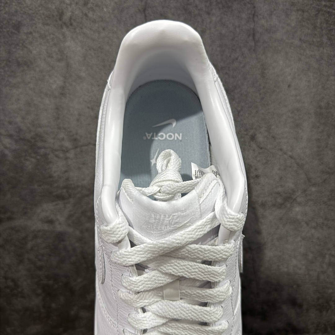 图片[8]-【GX2.0纯原】NOCTA×Nike Air Force 1 Low certified lover boy 经典 Drake联名 低帮空军一号休闲板鞋 CZ8065-100 顶级空军 皮料质感满分💯 超细腻纳帕头层软皮 吊打市场其他代号版本 全鞋电脑针车 工整有序 原厂港宝加持完美还原灵魂版型 原盒原配从里到外百分百还原 原厂全头层原厂皮料 原标原盒 内置Sole气垫 中底白色背胶 中底划线 已经无限的接近公司 原厂楦头 原厂刺绣 后跟弧度修正 正确中底四线防伪 尺码：36 36.5 37.5 38 38.5 39 40 40.5 41 42 42.5 43 44 44.5 45 46-选品中心