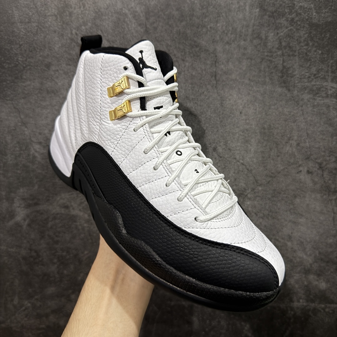 图片[3]-【PK纯原版】Air Jordan AJ12 Retro 潮流 中帮 复古篮球鞋 金扣2025版 CT8013-117 纯原大厂出品 原楦原纸板开发 原汁原味12代鞋型 进口原厂皮料 超软荔枝皮 质感满分 原厂碳板 原装材料 原厂定制金属扣 原厂电绣 支持与公司货全方位对比 只服务于5%懂鞋的高端客户 发国外可支持各种retail商店充正寄售 尺码：40 40.5 41 42 42.5 43 44 44.5 45 45.5 46 47.5-选品中心