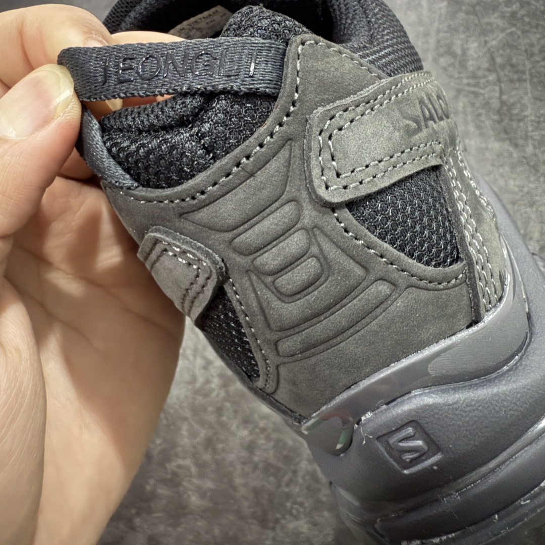 图片[2]-【纯原版】Salomon萨洛蒙2025秋冬新款XA pro 3D 系列新色系跑步鞋休闲运动鞋 479616-29 中底搭载全掌玻璃纤维能量板和超厚弹性泡沫中底，跑动时推进力十足，缓震回馈很强，日常通勤或训练都很稳 鞋身长毛牛猄皮面设计，内层材质透气网面 穿着舒适度好 原版材质 原版大底 尺码：35-45-选品中心