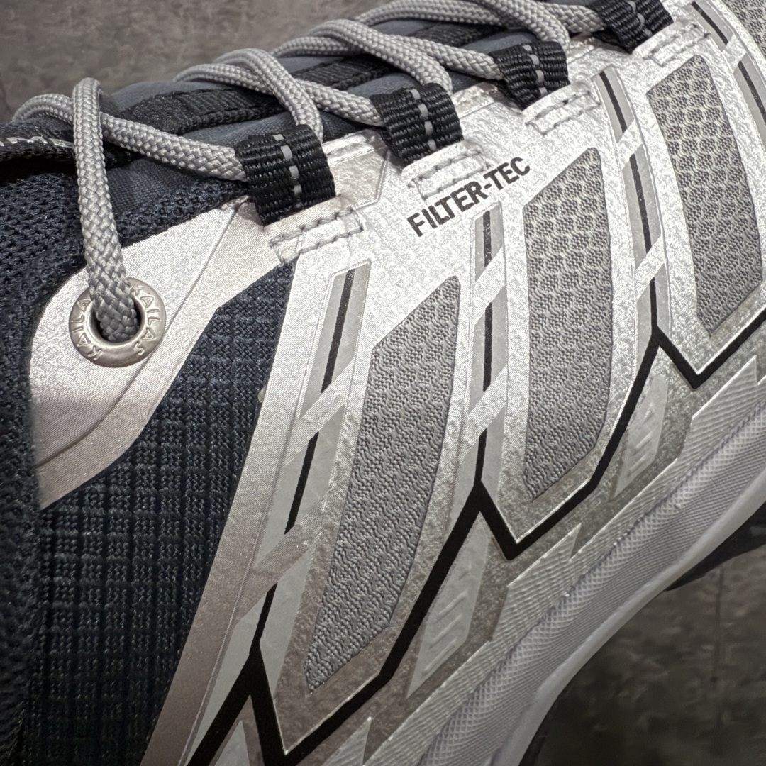 图片[3]-【GX纯原】凯乐石KAILAS 远征5 FLT 舒适简约经典登山 防滑耐磨防水 低帮 徒步鞋 市面唯一正确防泼水防水面料 正确防水内里布 真正做到内外防水 区别市场假防水 鞋面材质：运用耐磨防砂网布，能防止沙石进入鞋内，同时具备良好的透气性，可让脚部保持干爽。 \\t鞋底性能：搭载Vibram防滑耐磨大底，有出色的抓地力，仿鲨齿纹路设计，能应对各种复杂路面；鞋底还能提供良好的稳定性和支撑力，减少脚部疲劳。 \\t防水技术：采用FILTERTEC防水透气技术，防水指数高达8000mm H₂O，能有效防止雨水渗透，同时能保持脚面干爽。 \\t细节设计：鞋头采用橡胶防撞包边，保护脚趾免受伤害；鞋舌一体式设计，防止碎石泥沙进入；采用亚洲人脚型鞋楦设计，配合中腰包裹，提高舒适性。 适用场景：适合多日或单日轻装徒步，也可用于城市通勤，是一双兼顾户外与日常穿着的多功能鞋子。 尺码：40 41.5 42 42.5 43 44 44.5 45（女码第二轮出货）-选品中心