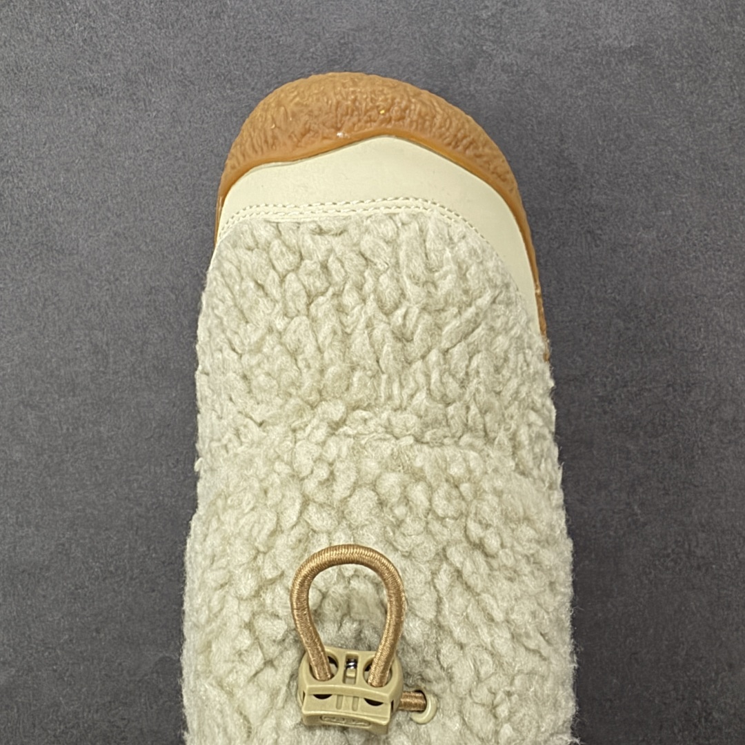 图片[8]-【HK版本】科恩 KEEN Howser 3 SLIDE 冬季户外保暖鞋一脚蹬毛毛鞋小羊蹄 穿一次就会爱上的温暖脚感 高保温性能的羊毛衬里加上耐磨防滑的橡胶外底 打破居家靽和户外靽的界限 你可以穿着它从室内到室外 尺码：35 36 37 38 39-选品中心