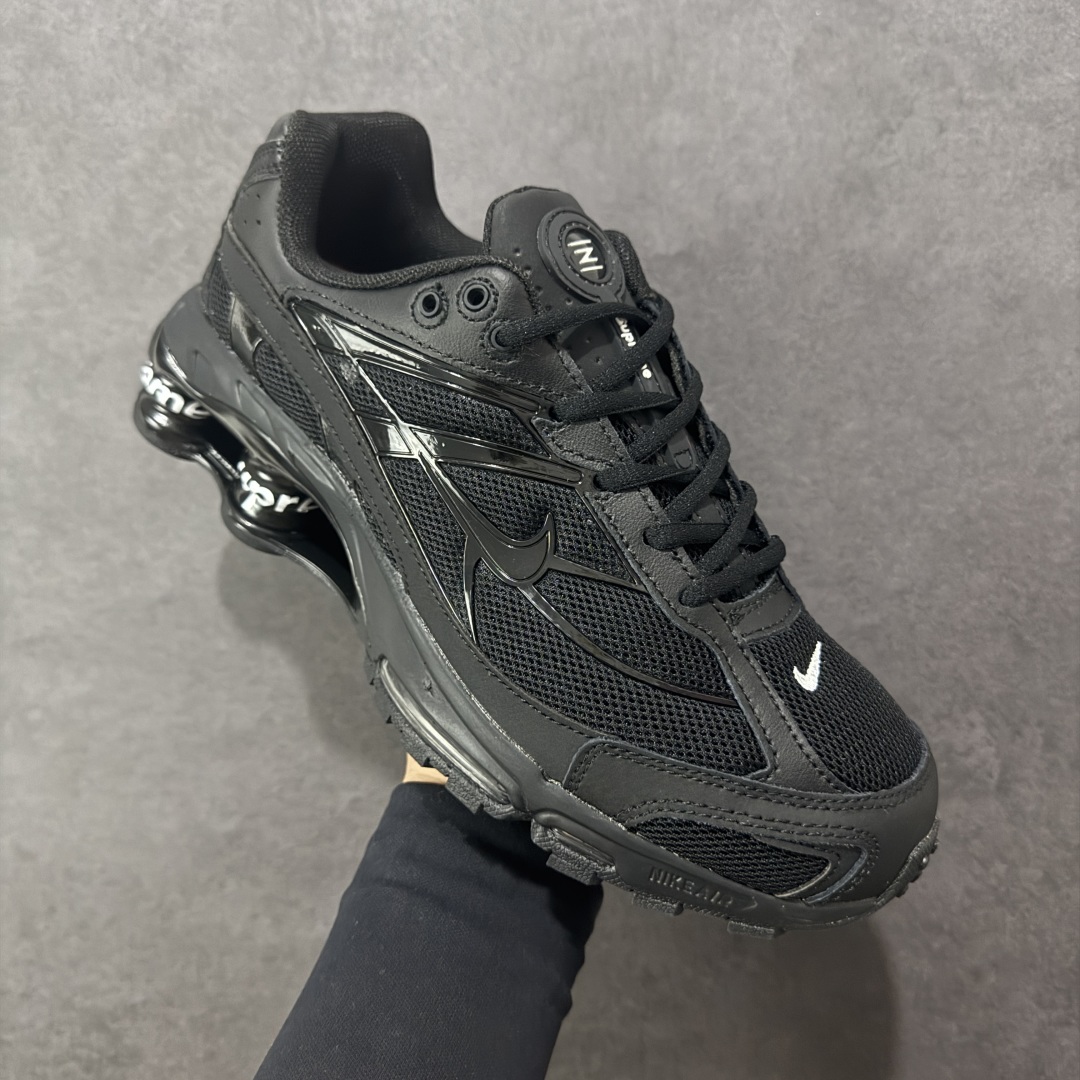 图片[3]-【外贸版本】Nike Shox Ride 2 Sp x Supreme联名款 气柱缓震跑步鞋 Shox系列 舒适与时尚的完美结合，这款现代经典之作，凭借脚跟下方的四个支撑柱和前脚掌的Max Air技术，提供卓越的响应性缓震。鞋面采用真皮与合成革的混合材料，柔软且耐用。此外，鞋身的网眼材料和脚踝周围的通风孔得到了增强，能够保持脚部凉爽。泡绵中底，橡胶外底。 尺码：36-45无半码-选品中心