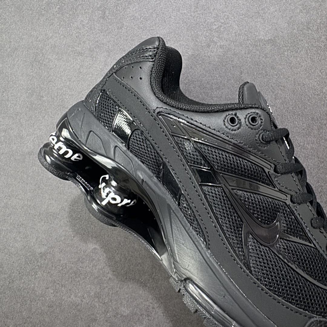 图片[6]-【外贸版本】Nike Shox Ride 2 Sp x Supreme联名款 气柱缓震跑步鞋 Shox系列 舒适与时尚的完美结合，这款现代经典之作，凭借脚跟下方的四个支撑柱和前脚掌的Max Air技术，提供卓越的响应性缓震。鞋面采用真皮与合成革的混合材料，柔软且耐用。此外，鞋身的网眼材料和脚踝周围的通风孔得到了增强，能够保持脚部凉爽。泡绵中底，橡胶外底。 尺码：36-45无半码-选品中心