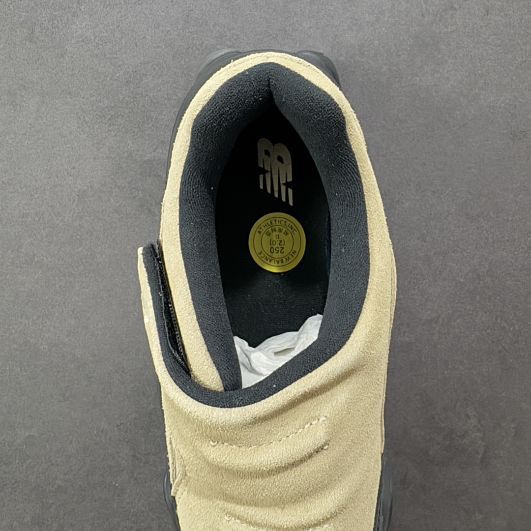 图片[7]-【公司级】New Balance 8040 融合设计款 减震防滑耐磨透气休闲跑运动鞋 New Balance 8040虽然这款运动鞋的上半部分是全新的 但下半部分则直接沿用了2022年的9060型号 中底采用厚重设计 融合了Abzorb 技术 增加了弹性 它还配有SBS 缓冲垫和抓地力强的橡胶外底 货号：U8040UOG 尺码：39.5 40 40.5 41.5 42 42.5 43 44 44.5 45 46 47-选品中心