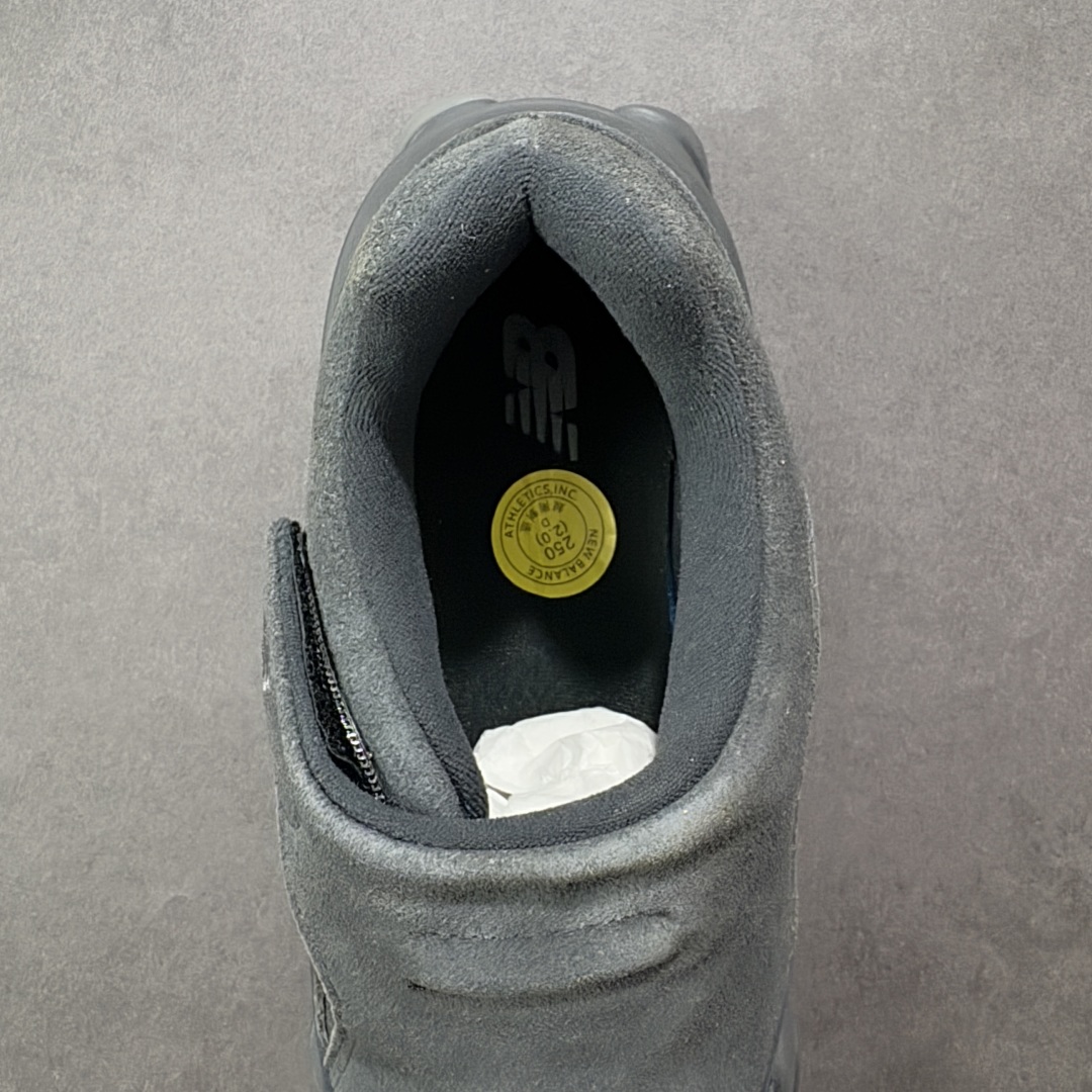 图片[7]-【公司级】New Balance 8040 融合设计款 减震防滑耐磨透气休闲跑运动鞋 New Balance 8040虽然这款运动鞋的上半部分是全新的 但下半部分则直接沿用了2022年的9060型号 中底采用厚重设计 融合了Abzorb 技术 增加了弹性 它还配有SBS 缓冲垫和抓地力强的橡胶外底 货号：U8040UOB 尺码：39.5 40 40.5 41.5 42 42.5 43 44 44.5 45 46 47-选品中心
