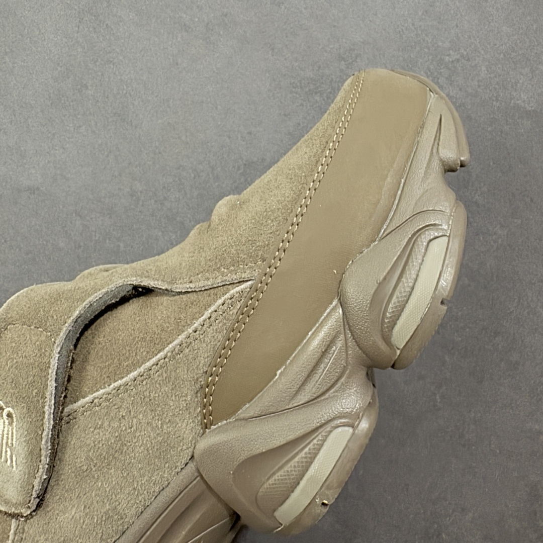 图片[5]-【公司级】New Balance 8040 融合设计款 减震防滑耐磨透气休闲跑运动鞋 New Balance 8040虽然这款运动鞋的上半部分是全新的 但下半部分则直接沿用了2022年的9060型号 中底采用厚重设计 融合了Abzorb 技术 增加了弹性 它还配有SBS 缓冲垫和抓地力强的橡胶外底 货号：U8040UOA 尺码：39.5 40 40.5 41.5 42 42.5 43 44 44.5 45 46 47-选品中心