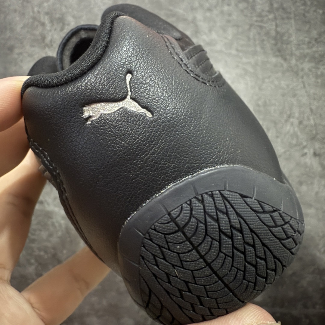 图片[2]-【CS纯原版】Puma Speedcat OG Sparco 彪马罗马阿莫尔系列 复古运动休闲赛车跑鞋 纯黑拼接 405835-02 市场第一梯队品质 版型 细节 烫金走线 完全碾压市场任意版本 欢迎对比🆚 工厂耗时3个月开发 原装档案原数据纸版楦型 采用固色翻毛皮鞋面材质(正确二次成型\’猛帮\’成型工艺🆚区别市面版本!!) 外置原数据开发轻量耐磨橡胶大底💪🏻 全球知名运动品牌PUMA宝马赛车系列 融合了宝马车队的标志性配色 以趣味十足又前卫复古的设计引领潮流 将赛道精神融入街头时尚 开启前卫竞速之旅 主打前卫复古风 Roma鞋款的鞋侧以复古的流线造型 缀以宝马经典Logo 巧妙吸睛 而Speedcat鞋款以亮眼三色条纹元素缀以舒适鞋面 赋予了独特的个性美学 演绎赛车的无尽能量 尺码：35.5-45-选品中心