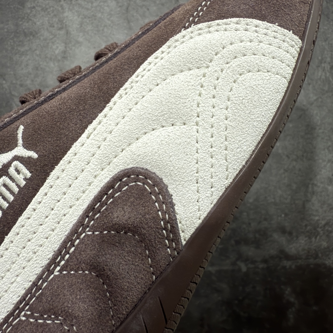 图片[4]-【CS纯原版】Puma Speedcat OG Sparco 彪马罗马阿莫尔系列 复古运动休闲赛车跑鞋 棕白 403903-01 市场第一梯队品质 版型 细节 烫金走线 完全碾压市场任意版本 欢迎对比🆚 工厂耗时3个月开发 原装档案原数据纸版楦型 采用固色翻毛皮鞋面材质(正确二次成型\’猛帮\’成型工艺🆚区别市面版本!!) 外置原数据开发轻量耐磨橡胶大底💪🏻 全球知名运动品牌PUMA宝马赛车系列 融合了宝马车队的标志性配色 以趣味十足又前卫复古的设计引领潮流 将赛道精神融入街头时尚 开启前卫竞速之旅 主打前卫复古风 Roma鞋款的鞋侧以复古的流线造型 缀以宝马经典Logo 巧妙吸睛 而Speedcat鞋款以亮眼三色条纹元素缀以舒适鞋面 赋予了独特的个性美学 演绎赛车的无尽能量 尺码：35.5-45-选品中心