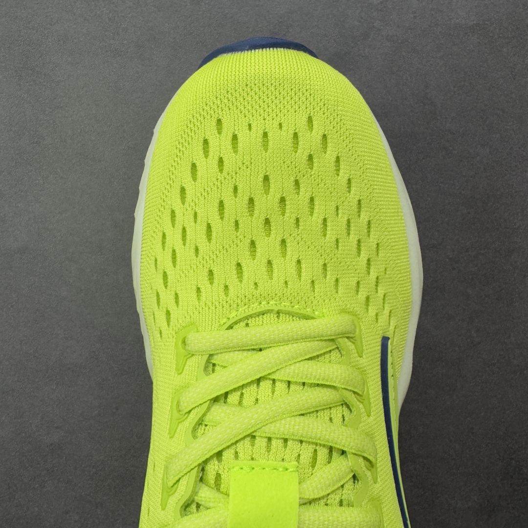 图片[8]-【纯原版】Brooks 布鲁克斯 Glycerin Max超级甘油 超弹轻盈跑步鞋 低帮透气缓震支撑休闲运动慢跑鞋 采用改进工程空气网眼组合热熔工艺 鞋面材质搭载DNA LOFT V2密度泡棉缓震系统 中底外置防滑耐磨橡胶底片 尺码：36-46半-选品中心