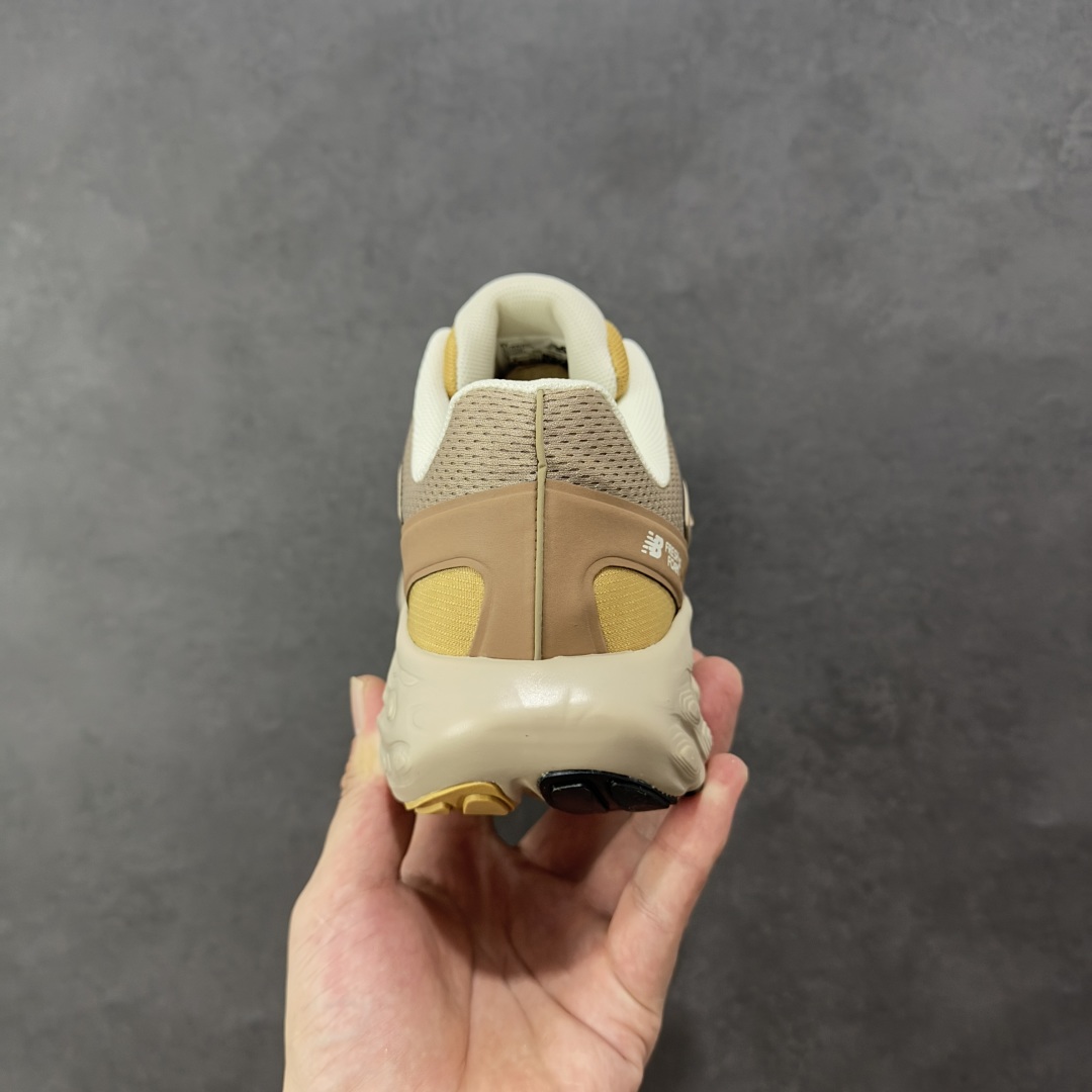 图片[4]-【纯原版】New Balance NB Fresh Foam Evoz舒适耐磨低帮跑步鞋 受到Fresh Foam舒适骑行的启发跑鞋将毛绒舒适感提升到一个新的水平这款鞋旨在提供我们柔软 缓震的足底体验采用FreshFoam技术可平衡巅峰性能和一流的缓震性能 货号： UTRNAC 尺码：40-45-选品中心