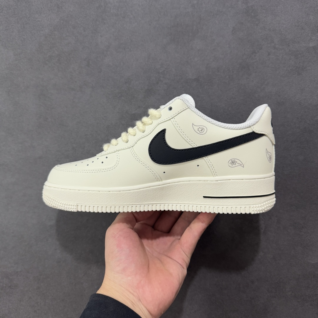 图片[2]-【定制版】二次元主题 Nike Air Force 1 Low’07 佩斯利 空军一号低帮休闲板鞋 定制皮料 定制鞋盒 原楦原纸板 纯正空军版型 内置全掌气垫 货号：ZH0316-128 尺码：36 36.5 37.5 38 38.5 39 40 40.5 41 42 42.5 43 44 44.5 45 编码：HXSA310320-选品中心