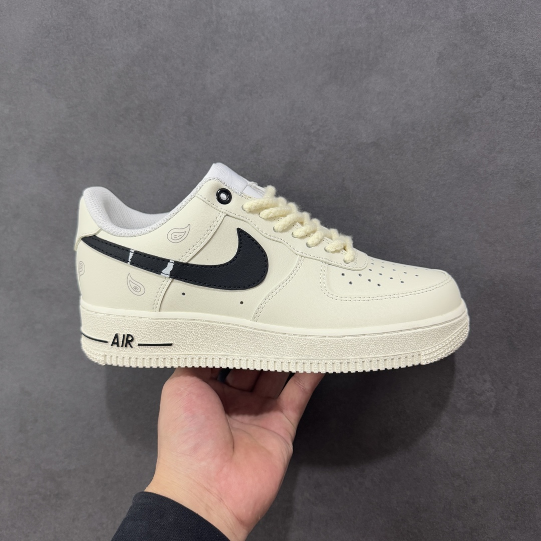 【定制版】二次元主题 Nike Air Force 1 Low’07 佩斯利 空军一号低帮休闲板鞋 定制皮料 定制鞋盒 原楦原纸板 纯正空军版型 内置全掌气垫 货号:ZH0316-128 尺码:36 36.5 37.5 38 38.5 39 40 40.5 41 42 42.5 43 44 44.5 45 编码:HXSA310320-选品中心