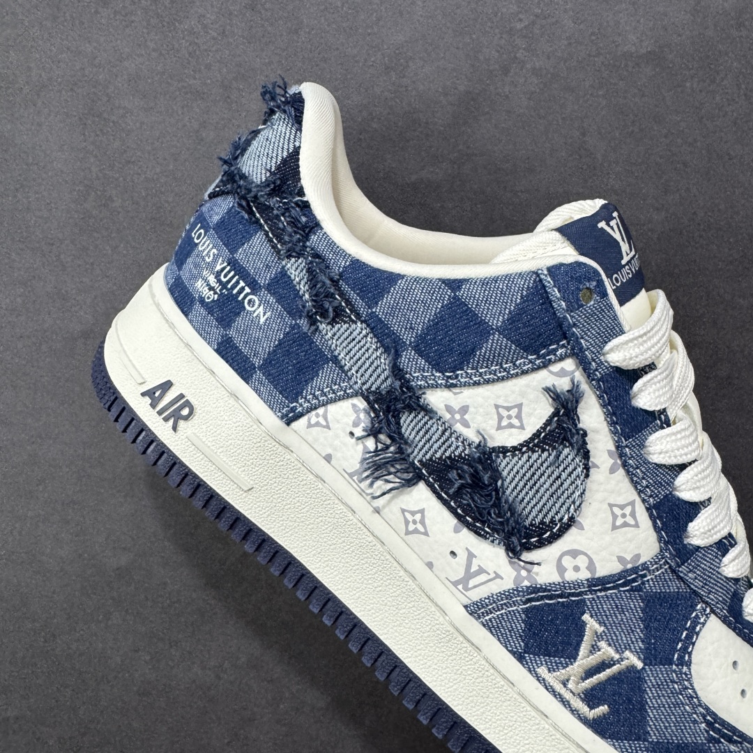 图片[6]-【定制版】Nike Air Force 1\’07 Low 联名 白海军蓝 空军一号低帮休闲板鞋  #流苏格子防水牛仔布 高级夜光效果 工艺难度大 原楦头原纸板 高端定制鞋盒 原厂鞋底 超高清洁度 细节完美 货号：YF9511-816  尺码：36 36.5 37.5 38 38.5 39 40 40.5 41 42 42.5 43 44 44.5 45-选品中心