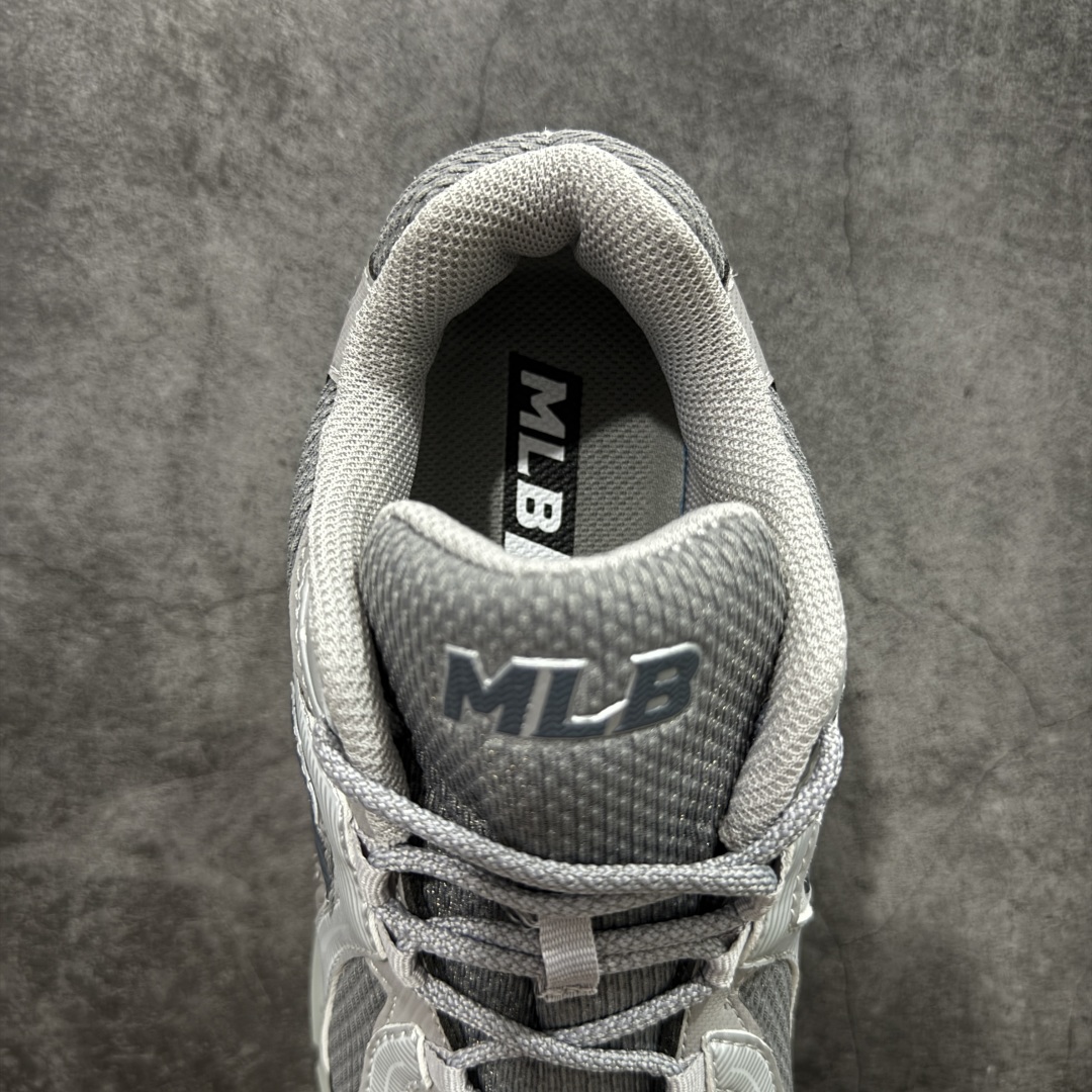 图片[8]-【纯原版】韩国洋基队NY大标潮流老爹鞋 MLB Trophy Runner 小白鞋复古轻便增高运动鞋新款绑带时尚潮流百搭 原材料打造 原楦原档案数据开发版型 完美鞋头弧度/后套收口效果🆚市面文案版本‼️ 原厂立体填充鞋舌海绵 中底注胶孔原数据开发模具大底 原厂转印标 保证不掉字 内增高6cm 原厂1：1模具开发 原厂进口纳米材质 原厂 全套手提袋 原盒雷射防伪标包装 天猫订单品质 官网尺码35 36 36.5 37.5 38 38.5 39 40 40.5 41 42 42.5 43 44 45-选品中心