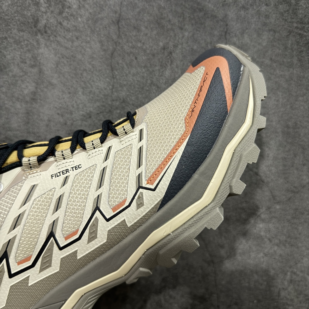 图片[6]-【GX纯原】凯乐石KAILAS 远征5 FLT 舒适简约经典登山 防滑耐磨防水 低帮 徒步鞋 市面唯一正确防泼水防水面料 正确防水内里布 真正做到内外防水 区别市场假防水 鞋面材质：运用耐磨防砂网布，能防止沙石进入鞋内，同时具备良好的透气性，可让脚部保持干爽。 \\t鞋底性能：搭载Vibram防滑耐磨大底，有出色的抓地力，仿鲨齿纹路设计，能应对各种复杂路面；鞋底还能提供良好的稳定性和支撑力，减少脚部疲劳。 \\t防水技术：采用FILTERTEC防水透气技术，防水指数高达8000mm H₂O，能有效防止雨水渗透，同时能保持脚面干爽。 \\t细节设计：鞋头采用橡胶防撞包边，保护脚趾免受伤害；鞋舌一体式设计，防止碎石泥沙进入；采用亚洲人脚型鞋楦设计，配合中腰包裹，提高舒适性。 适用场景：适合多日或单日轻装徒步，也可用于城市通勤，是一双兼顾户外与日常穿着的多功能鞋子。 尺码：40 41.5 42 42.5 43 44 44.5 45（女码第二轮出货）-选品中心