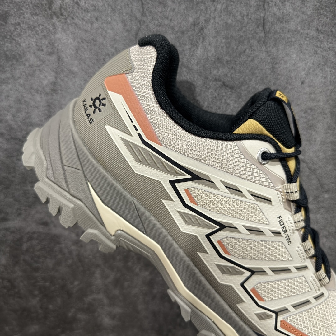 图片[7]-【GX纯原】凯乐石KAILAS 远征5 FLT 舒适简约经典登山 防滑耐磨防水 低帮 徒步鞋 市面唯一正确防泼水防水面料 正确防水内里布 真正做到内外防水 区别市场假防水 鞋面材质：运用耐磨防砂网布，能防止沙石进入鞋内，同时具备良好的透气性，可让脚部保持干爽。 \\t鞋底性能：搭载Vibram防滑耐磨大底，有出色的抓地力，仿鲨齿纹路设计，能应对各种复杂路面；鞋底还能提供良好的稳定性和支撑力，减少脚部疲劳。 \\t防水技术：采用FILTERTEC防水透气技术，防水指数高达8000mm H₂O，能有效防止雨水渗透，同时能保持脚面干爽。 \\t细节设计：鞋头采用橡胶防撞包边，保护脚趾免受伤害；鞋舌一体式设计，防止碎石泥沙进入；采用亚洲人脚型鞋楦设计，配合中腰包裹，提高舒适性。 适用场景：适合多日或单日轻装徒步，也可用于城市通勤，是一双兼顾户外与日常穿着的多功能鞋子。 尺码：40 41.5 42 42.5 43 44 44.5 45（女码第二轮出货）-选品中心