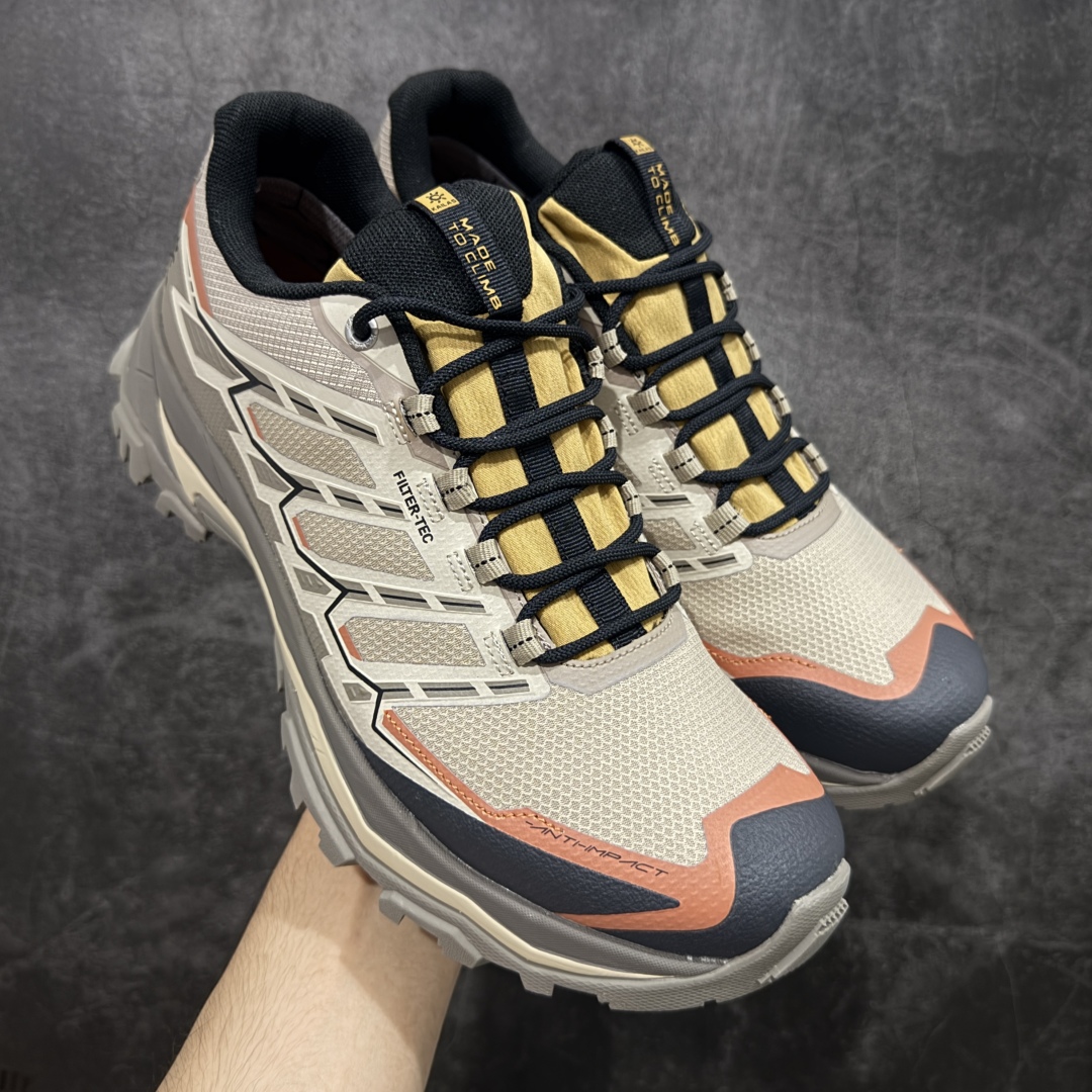 【GX纯原】凯乐石KAILAS 远征5 FLT 舒适简约经典登山 防滑耐磨防水 低帮 徒步鞋 市面唯一正确防泼水防水面料 正确防水内里布 真正做到内外防水 区别市场假防水 鞋面材质:运用耐磨防砂网布,能防止沙石进入鞋内,同时具备良好的透气性,可让脚部保持干爽。 \\t鞋底性能:搭载Vibram防滑耐磨大底,有出色的抓地力,仿鲨齿纹路设计,能应对各种复杂路面;鞋底还能提供良好的稳定性和支撑力,减少脚部疲劳。 \\t防水技术:采用FILTERTEC防水透气技术,防水指数高达8000mm H₂O,能有效防止雨水渗透,同时能保持脚面干爽。 \\t细节设计:鞋头采用橡胶防撞包边,保护脚趾免受伤害;鞋舌一体式设计,防止碎石泥沙进入;采用亚洲人脚型鞋楦设计,配合中腰包裹,提高舒适性。 适用场景:适合多日或单日轻装徒步,也可用于城市通勤,是一双兼顾户外与日常穿着的多功能鞋子。 尺码:40 41.5 42 42.5 43 44 44.5 45(女码第二轮出货)-选品中心