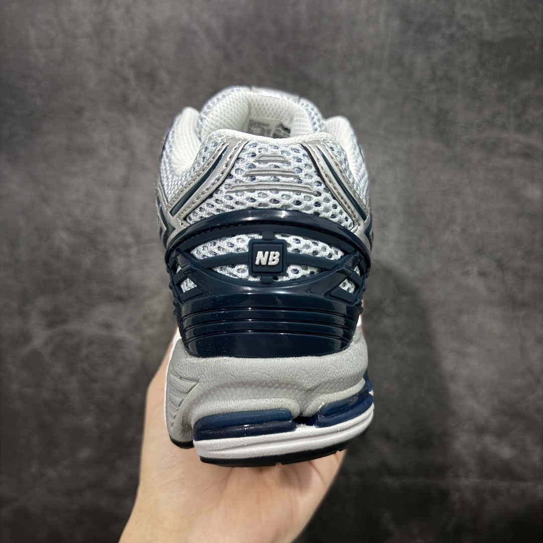 图片[4]-【BC纯原版】New Balance NB1906 复古跑鞋 U1906RCE 全新版本 东莞大厂出品 市场第一梯队品质 绝对秒杀市场货 完美版型 正确组合大底 价格一步到位‼️ 全套原楦原纸板原厂数据开发 进口三明治网面 原装进口皮料正确绒感卡色 正确中底拉帮中底网布细节 原厂标裁 带紫光防伪 定制后跟透明水晶模块 冲裁组合 大底贴合程度胶水上色把控完美 整洁度挑战全网艺术家 多道序QC把关品质完善 匠心打造 耗时多月开发完成 工艺极其复杂难度可想而知 新开独立私模大底 正确六层组合大底 高端零售专供产物 尺码：36 37 37.5 38 38.5 39 40 40.5 41 42 42.5 43 44 45-选品中心