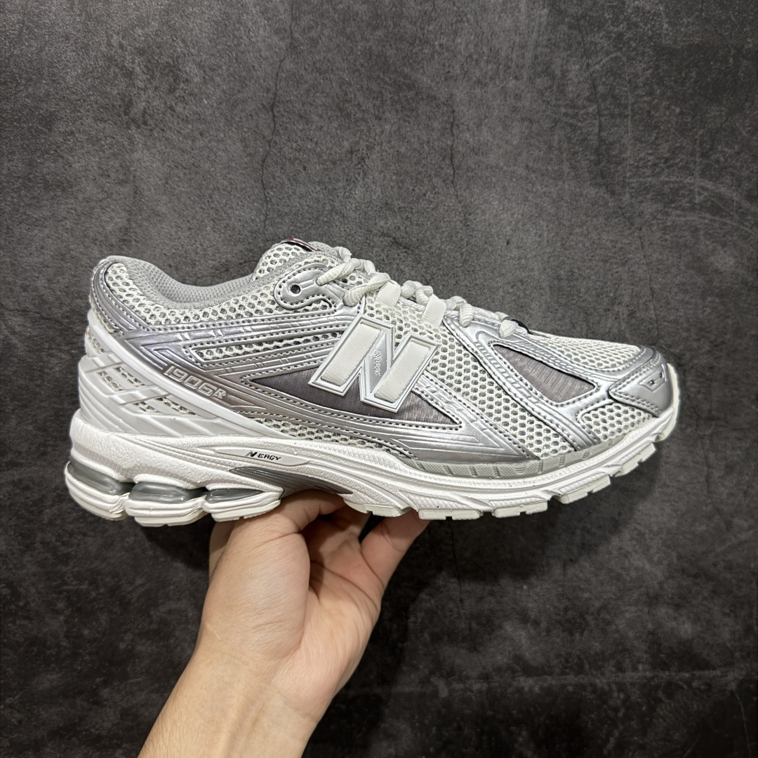 【BC纯原版】New Balance NB1906 复古跑鞋 M1906RCB 全新版本 东莞大厂出品 市场第一梯队品质 绝对秒杀市场货 完美版型 正确组合大底 价格一步到位‼️ 全套原楦原纸板原厂数据开发 进口三明治网面 原装进口皮料正确绒感卡色 正确中底拉帮中底网布细节 原厂标裁 带紫光防伪 定制后跟透明水晶模块 冲裁组合 大底贴合程度胶水上色把控完美 整洁度挑战全网艺术家 多道序QC把关品质完善 匠心打造 耗时多月开发完成 工艺极其复杂难度可想而知 新开独立私模大底 正确六层组合大底 高端零售专供产物 尺码:36 37 37.5 38 38.5 39 40 40.5 41 42 42.5 43 44 45-选品中心
