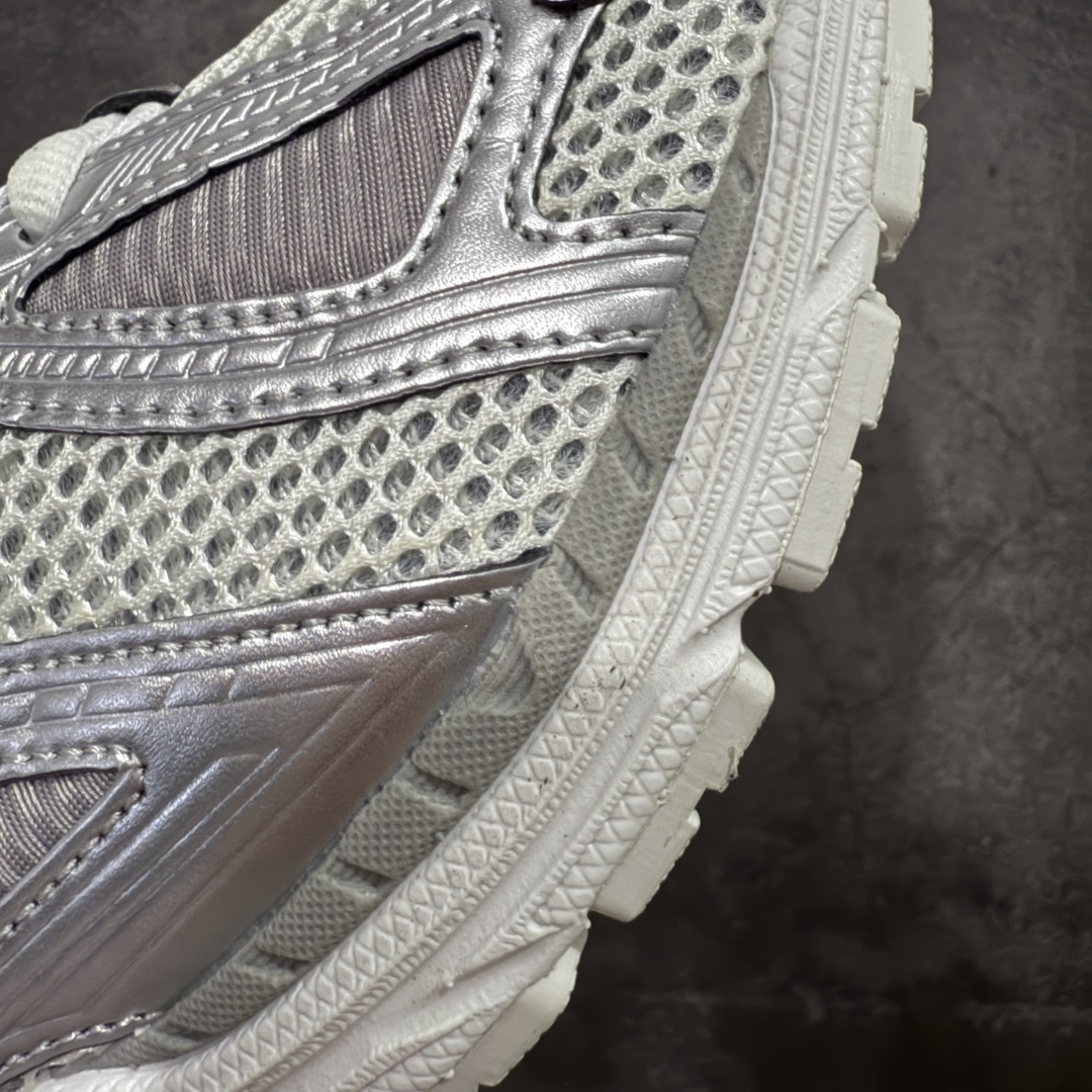 图片[5]-【BC纯原版】New Balance NB1906 复古跑鞋 M1906RCB 全新版本 东莞大厂出品 市场第一梯队品质 绝对秒杀市场货 完美版型 正确组合大底 价格一步到位‼️ 全套原楦原纸板原厂数据开发 进口三明治网面 原装进口皮料正确绒感卡色 正确中底拉帮中底网布细节 原厂标裁 带紫光防伪 定制后跟透明水晶模块 冲裁组合 大底贴合程度胶水上色把控完美 整洁度挑战全网艺术家 多道序QC把关品质完善 匠心打造 耗时多月开发完成 工艺极其复杂难度可想而知 新开独立私模大底 正确六层组合大底 高端零售专供产物 尺码：36 37 37.5 38 38.5 39 40 40.5 41 42 42.5 43 44 45-选品中心