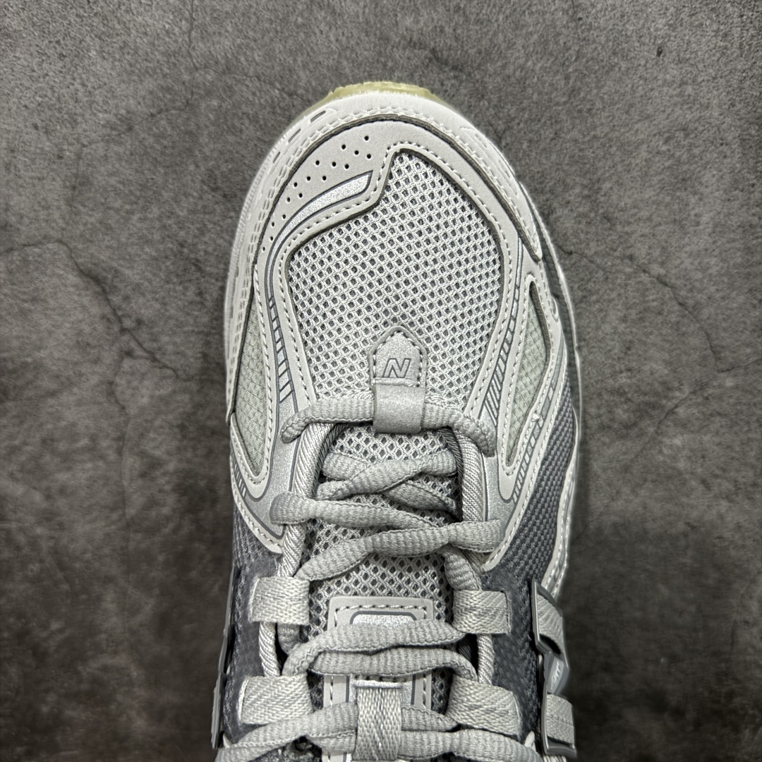 图片[5]-【BC纯原版】New Balance NB1906 复古跑鞋 U1906RNY 全新版本 东莞大厂出品 市场第一梯队品质 绝对秒杀市场货 完美版型 正确组合大底 价格一步到位‼️ 全套原楦原纸板原厂数据开发 进口三明治网面 原装进口皮料正确绒感卡色 正确中底拉帮中底网布细节 原厂标裁 带紫光防伪 定制后跟透明水晶模块 冲裁组合 大底贴合程度胶水上色把控完美 整洁度挑战全网艺术家 多道序QC把关品质完善 匠心打造 耗时多月开发完成 工艺极其复杂难度可想而知 新开独立私模大底 正确六层组合大底 高端零售专供产物 尺码：36 37 37.5 38 38.5 39 40 40.5 41 42 42.5 43 44 45-选品中心