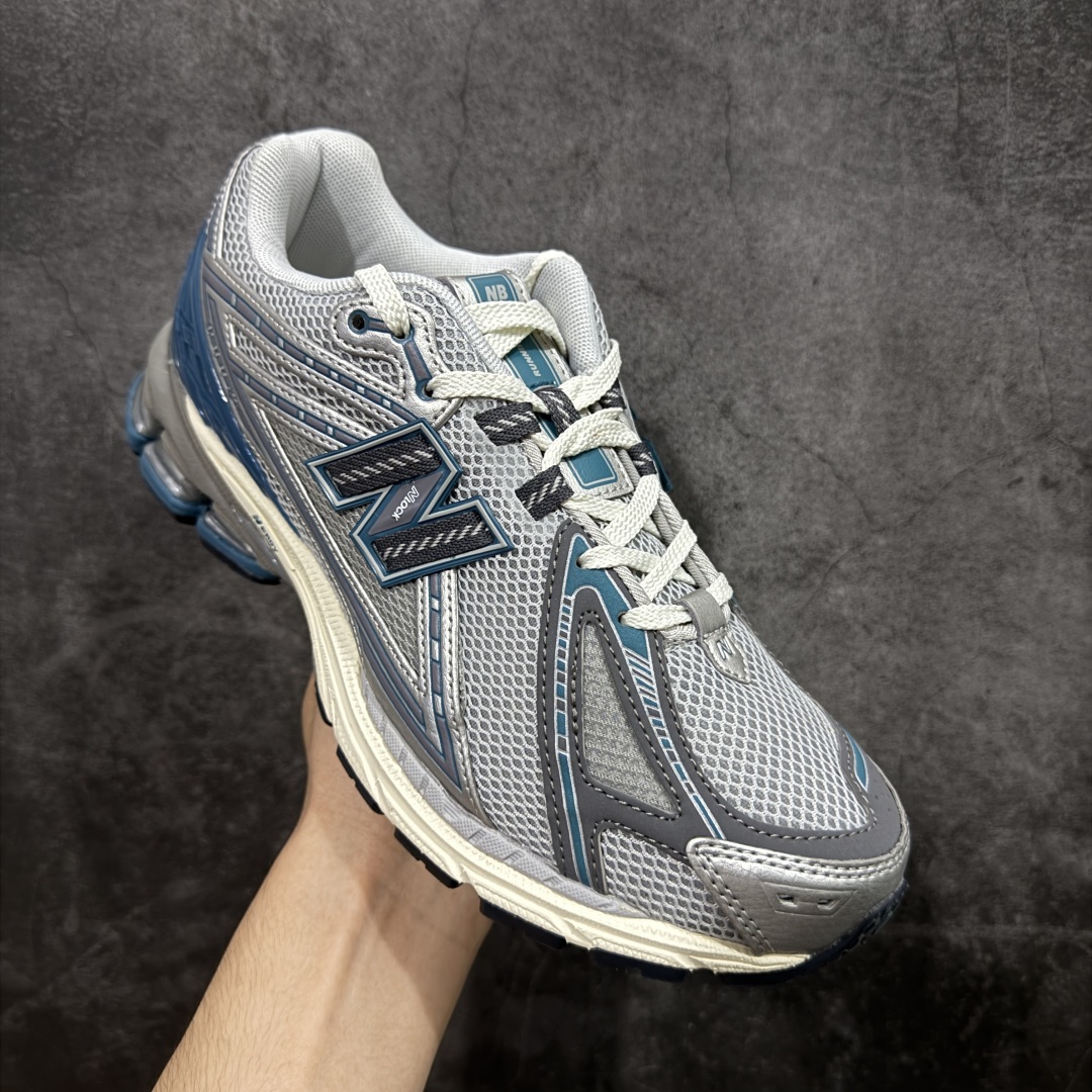 图片[3]-【BC纯原版】New Balance NB1906 复古跑鞋 M1906REO 全新版本 东莞大厂出品 市场第一梯队品质 绝对秒杀市场货 完美版型 正确组合大底 价格一步到位‼️ 全套原楦原纸板原厂数据开发 进口三明治网面 原装进口皮料正确绒感卡色 正确中底拉帮中底网布细节 原厂标裁 带紫光防伪 定制后跟透明水晶模块 冲裁组合 大底贴合程度胶水上色把控完美 整洁度挑战全网艺术家 多道序QC把关品质完善 匠心打造 耗时多月开发完成 工艺极其复杂难度可想而知 新开独立私模大底 正确六层组合大底 高端零售专供产物 尺码：36 37 37.5 38 38.5 39 40 40.5 41 42 42.5 43 44 45-选品中心