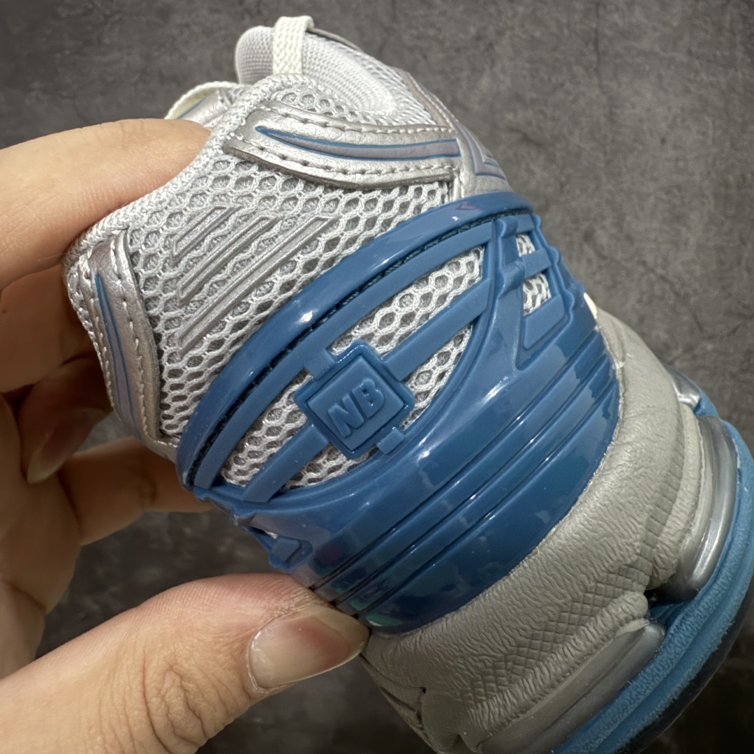 图片[2]-【BC纯原版】New Balance NB1906 复古跑鞋 M1906REO 全新版本 东莞大厂出品 市场第一梯队品质 绝对秒杀市场货 完美版型 正确组合大底 价格一步到位‼️ 全套原楦原纸板原厂数据开发 进口三明治网面 原装进口皮料正确绒感卡色 正确中底拉帮中底网布细节 原厂标裁 带紫光防伪 定制后跟透明水晶模块 冲裁组合 大底贴合程度胶水上色把控完美 整洁度挑战全网艺术家 多道序QC把关品质完善 匠心打造 耗时多月开发完成 工艺极其复杂难度可想而知 新开独立私模大底 正确六层组合大底 高端零售专供产物 尺码：36 37 37.5 38 38.5 39 40 40.5 41 42 42.5 43 44 45-选品中心