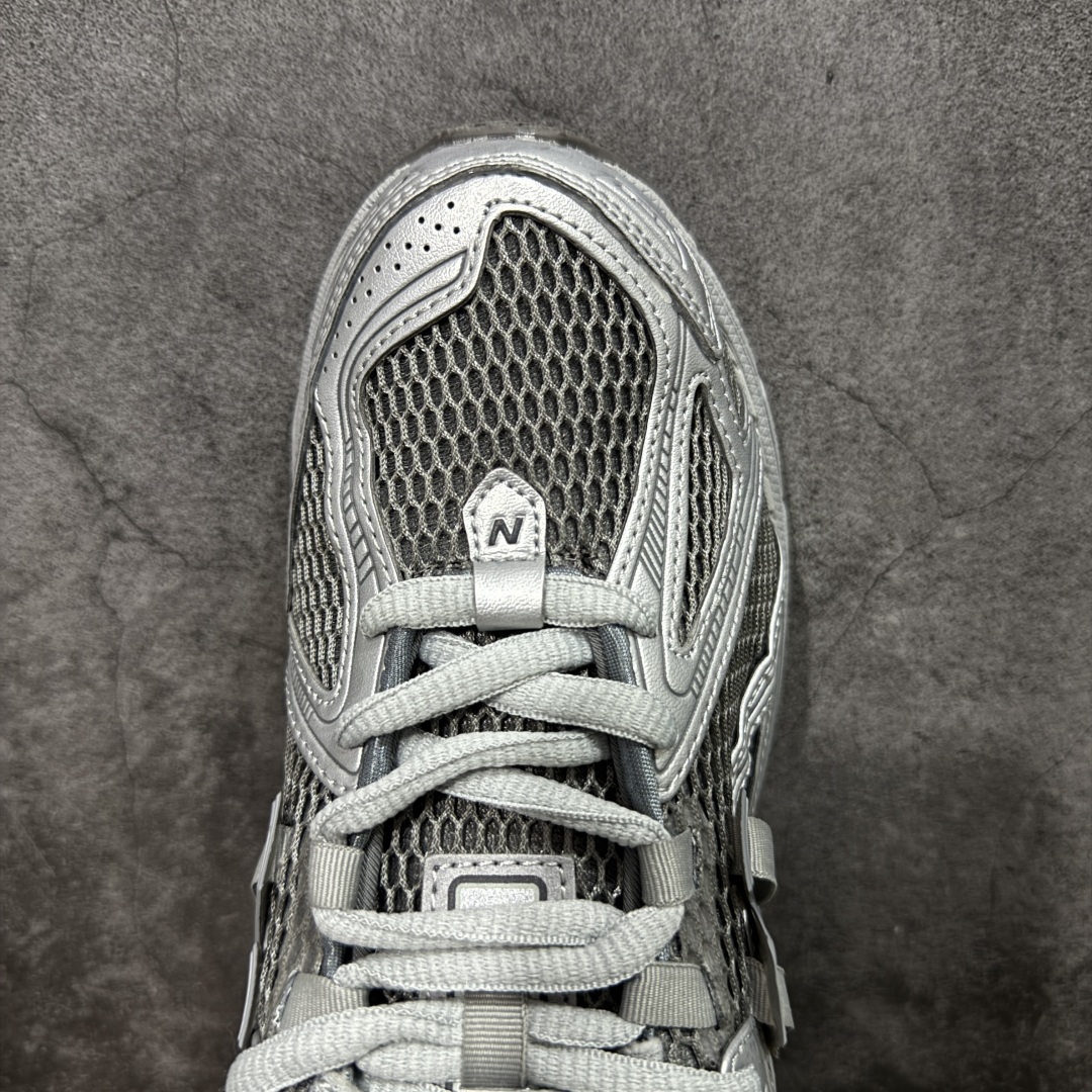 图片[5]-【BC纯原版】New Balance NB1906 复古跑鞋 M1906REH 全新版本 东莞大厂出品 市场第一梯队品质 绝对秒杀市场货 完美版型 正确组合大底 价格一步到位‼️ 全套原楦原纸板原厂数据开发 进口三明治网面 原装进口皮料正确绒感卡色 正确中底拉帮中底网布细节 原厂标裁 带紫光防伪 定制后跟透明水晶模块 冲裁组合 大底贴合程度胶水上色把控完美 整洁度挑战全网艺术家 多道序QC把关品质完善 匠心打造 耗时多月开发完成 工艺极其复杂难度可想而知 新开独立私模大底 正确六层组合大底 高端零售专供产物 尺码：36 37 37.5 38 38.5 39 40 40.5 41 42 42.5 43 44 45-选品中心