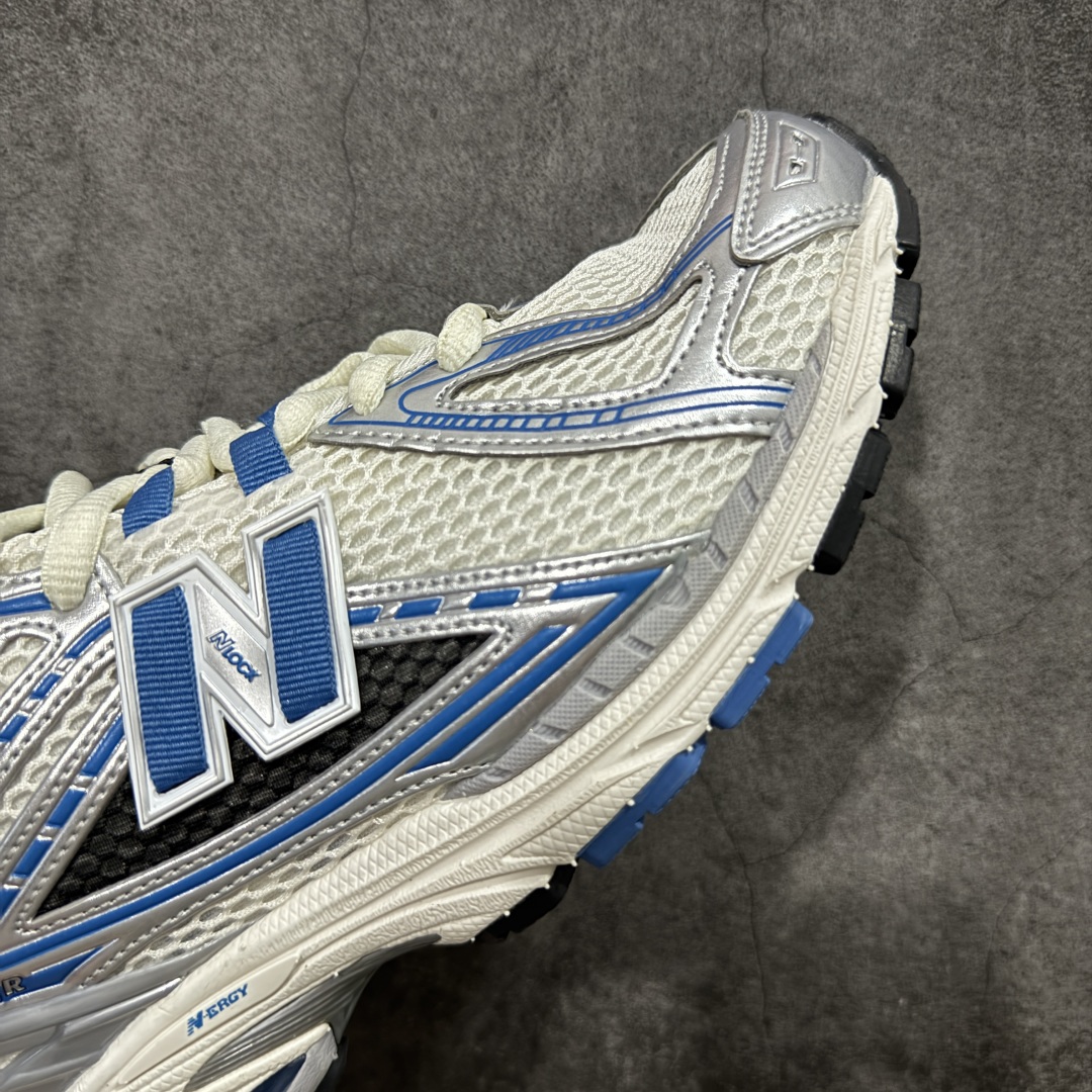 图片[6]-【BC纯原版】New Balance NB1906 复古跑鞋 M1906REB 全新版本 东莞大厂出品 市场第一梯队品质 绝对秒杀市场货 完美版型 正确组合大底 价格一步到位‼️ 全套原楦原纸板原厂数据开发 进口三明治网面 原装进口皮料正确绒感卡色 正确中底拉帮中底网布细节 原厂标裁 带紫光防伪 定制后跟透明水晶模块 冲裁组合 大底贴合程度胶水上色把控完美 整洁度挑战全网艺术家 多道序QC把关品质完善 匠心打造 耗时多月开发完成 工艺极其复杂难度可想而知 新开独立私模大底 正确六层组合大底 高端零售专供产物 尺码：36 37 37.5 38 38.5 39 40 40.5 41 42 42.5 43 44 45-选品中心