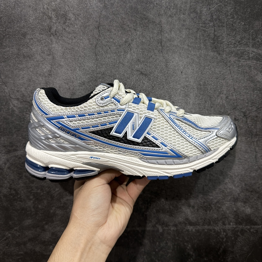 【BC纯原版】New Balance NB1906 复古跑鞋 M1906REB 全新版本 东莞大厂出品 市场第一梯队品质 绝对秒杀市场货 完美版型 正确组合大底 价格一步到位‼️ 全套原楦原纸板原厂数据开发 进口三明治网面 原装进口皮料正确绒感卡色 正确中底拉帮中底网布细节 原厂标裁 带紫光防伪 定制后跟透明水晶模块 冲裁组合 大底贴合程度胶水上色把控完美 整洁度挑战全网艺术家 多道序QC把关品质完善 匠心打造 耗时多月开发完成 工艺极其复杂难度可想而知 新开独立私模大底 正确六层组合大底 高端零售专供产物 尺码:36 37 37.5 38 38.5 39 40 40.5 41 42 42.5 43 44 45-选品中心