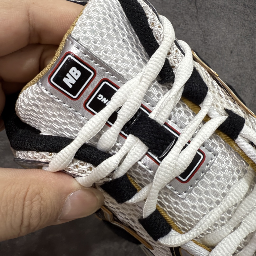 图片[7]-【BC纯原版】New Balance NB1906 复古跑鞋 M1906RA 全新版本 东莞大厂出品 市场第一梯队品质 绝对秒杀市场货 完美版型 正确组合大底 价格一步到位‼️ 全套原楦原纸板原厂数据开发 进口三明治网面 原装进口皮料正确绒感卡色 正确中底拉帮中底网布细节 原厂标裁 带紫光防伪 定制后跟透明水晶模块 冲裁组合 大底贴合程度胶水上色把控完美 整洁度挑战全网艺术家 多道序QC把关品质完善 匠心打造 耗时多月开发完成 工艺极其复杂难度可想而知 新开独立私模大底 正确六层组合大底 高端零售专供产物 尺码：36 37 37.5 38 38.5 39 40 40.5 41 42 42.5 43 44 45-选品中心