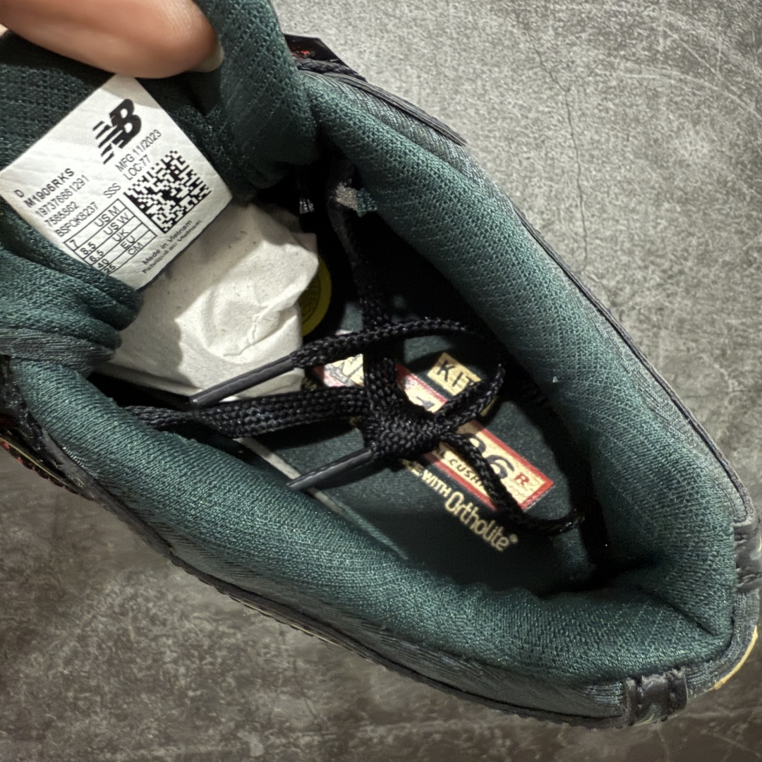 图片[8]-【BC纯原版】New Balance NB1906 复古跑鞋 M1906RKS 全新版本 东莞大厂出品 市场第一梯队品质 绝对秒杀市场货 完美版型 正确组合大底 价格一步到位‼️ 全套原楦原纸板原厂数据开发 进口三明治网面 原装进口皮料正确绒感卡色 正确中底拉帮中底网布细节 原厂标裁 带紫光防伪 定制后跟透明水晶模块 冲裁组合 大底贴合程度胶水上色把控完美 整洁度挑战全网艺术家 多道序QC把关品质完善 匠心打造 耗时多月开发完成 工艺极其复杂难度可想而知 新开独立私模大底 正确六层组合大底 高端零售专供产物 尺码：36 37 37.5 38 38.5 39 40 40.5 41 42 42.5 43 44 45-选品中心