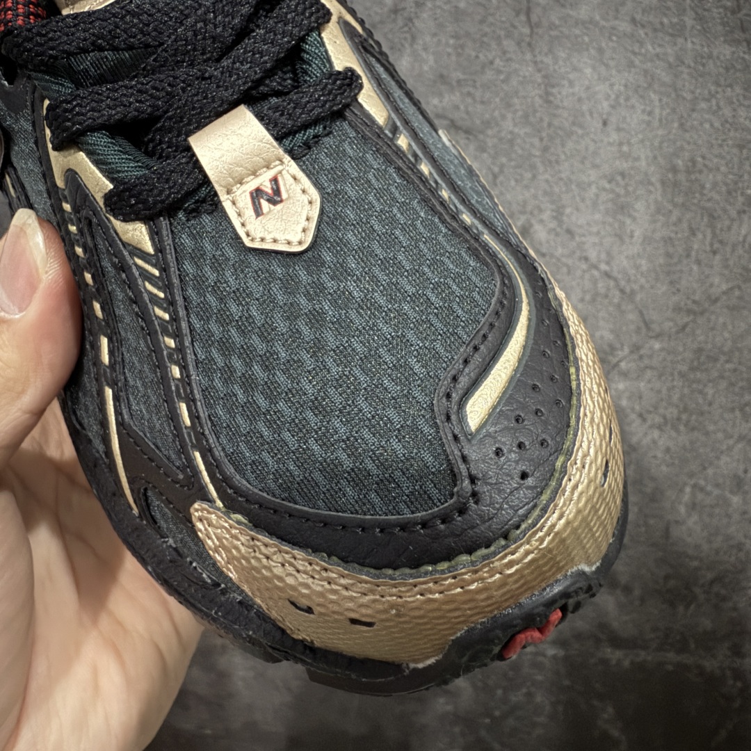 图片[6]-【BC纯原版】New Balance NB1906 复古跑鞋 M1906RKS 全新版本 东莞大厂出品 市场第一梯队品质 绝对秒杀市场货 完美版型 正确组合大底 价格一步到位‼️ 全套原楦原纸板原厂数据开发 进口三明治网面 原装进口皮料正确绒感卡色 正确中底拉帮中底网布细节 原厂标裁 带紫光防伪 定制后跟透明水晶模块 冲裁组合 大底贴合程度胶水上色把控完美 整洁度挑战全网艺术家 多道序QC把关品质完善 匠心打造 耗时多月开发完成 工艺极其复杂难度可想而知 新开独立私模大底 正确六层组合大底 高端零售专供产物 尺码：36 37 37.5 38 38.5 39 40 40.5 41 42 42.5 43 44 45-选品中心