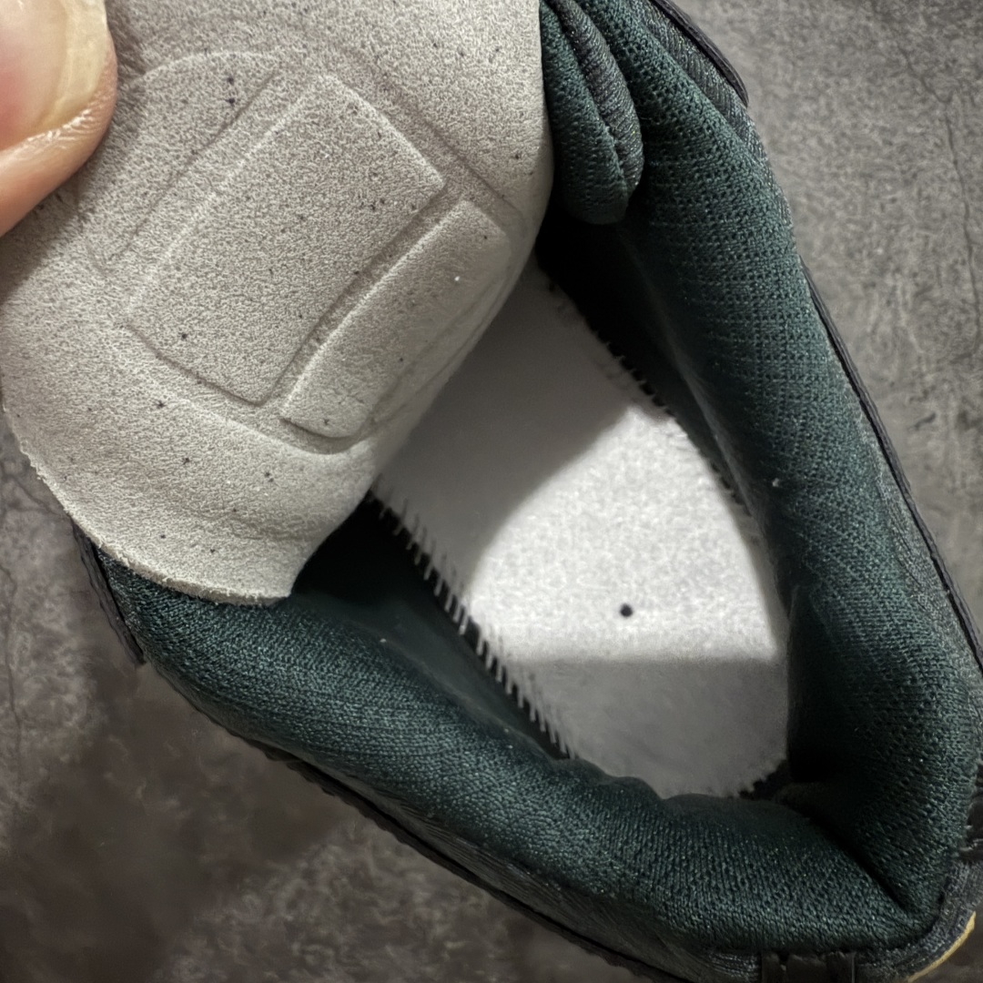 图片[9]-【BC纯原版】New Balance NB1906 复古跑鞋 M1906RKS 全新版本 东莞大厂出品 市场第一梯队品质 绝对秒杀市场货 完美版型 正确组合大底 价格一步到位‼️ 全套原楦原纸板原厂数据开发 进口三明治网面 原装进口皮料正确绒感卡色 正确中底拉帮中底网布细节 原厂标裁 带紫光防伪 定制后跟透明水晶模块 冲裁组合 大底贴合程度胶水上色把控完美 整洁度挑战全网艺术家 多道序QC把关品质完善 匠心打造 耗时多月开发完成 工艺极其复杂难度可想而知 新开独立私模大底 正确六层组合大底 高端零售专供产物 尺码：36 37 37.5 38 38.5 39 40 40.5 41 42 42.5 43 44 45-选品中心