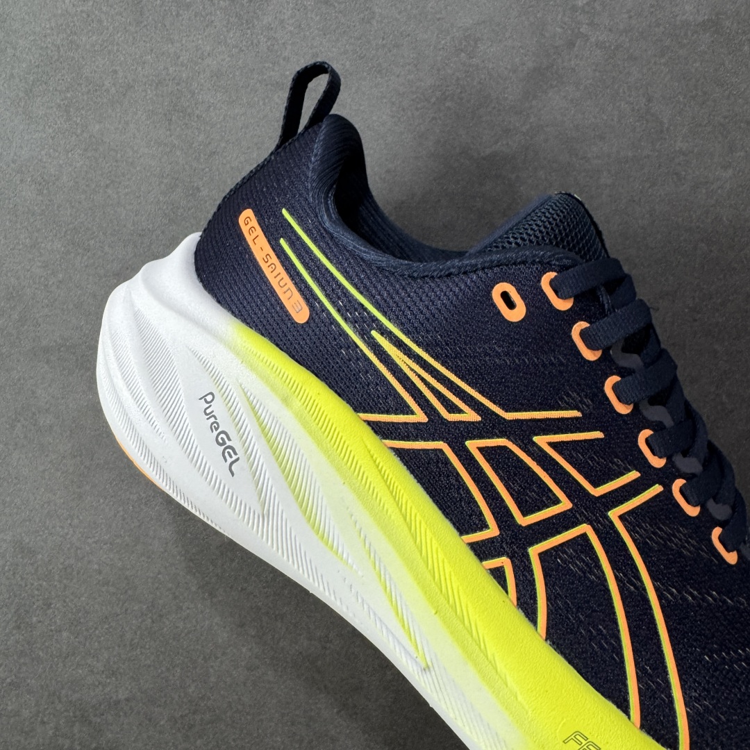 图片[6]-【公司级】ASICS 亚瑟士 GEL-SAIUN 3 缓震回弹运动跑鞋跑鞋男鞋运动鞋舒适透气 厚底增高老爹鞋 柔韧GEL胶缓震属性满载双层轻弹源动力，助力跑者开启突破征途FLYTEFOAM双层复合中底材质，土层轻质柔软减少负荷，下层为足底提供灵敏回弹触感，恰到好处的轻量与回弹重组升级，主力探寻自我节奏。后跟可视GEL缓震胶，坚韧有加的触地防护，自如转换冲击力。TRUSSTIC中足稳定片不仅平稳，更提高中足部刚性。 尺码： 40-45 编码： AMB250260-选品中心