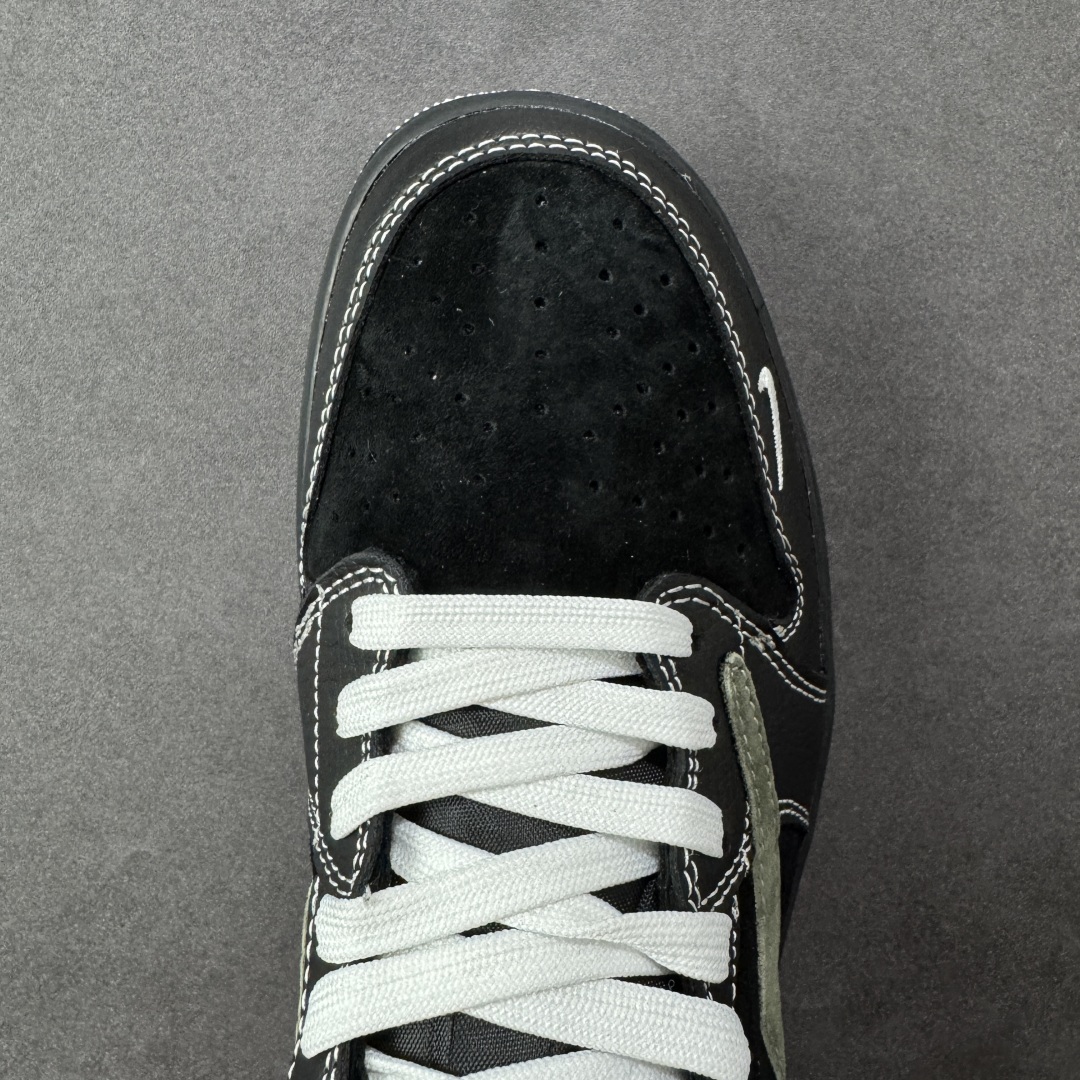图片[8]-【定制版】乔丹Fragment x Travis Scott xDior Air Jordan 1 Low 三方联名倒钩，整双鞋以全荔枝皮打造，腰身搭配白色「倒勾」，再点缀上Travis Scott 标志性的Logo，后跟处以藤原浩最拿手的蓝色为主色调，完善极具Fragment Design的白蓝黑设计风格，左右脚分别以Travis Scott鬼脸和乔丹飞翼加以修饰，彰显出三方联名的奢华格调 货号：DZ5899-025 尺码： 36 36.5 37.5 38 38.5 39 40 40.5 41 42 42.5 43 44 45-选品中心