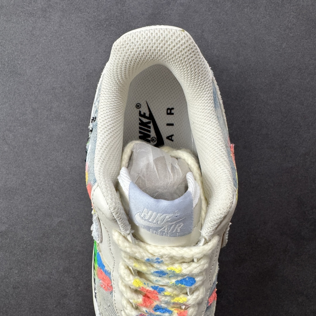 图片[7]-【定制版】Nike Air Force 1\’07 Low \”Fantasy Cowboy\” 手绘涂鸦 狂想牛仔 空军一号低帮休闲板鞋 CW1888-116  #以米白基底碰撞水洗牛仔面料，破洞与毛边的细节为复古质感注入随性基因。彩色泼墨、“HAPPY”“So……”的手写涂鸦，像是创作者在鞋面上的情绪速写，将快乐与戏谑的灵魂具象化；带彩点的鞋带、鞋侧标志性Swoosh的牛仔拼接，每一处设计都在打破常规，把街头艺术的野性与牛仔的复古肌理揉成独特的潮流语言  尺码：36 36.5 37.5 38 38.5 39 40 40.5 41 42 42.5 43 44 44.5 45 编码：HXSA310320-选品中心
