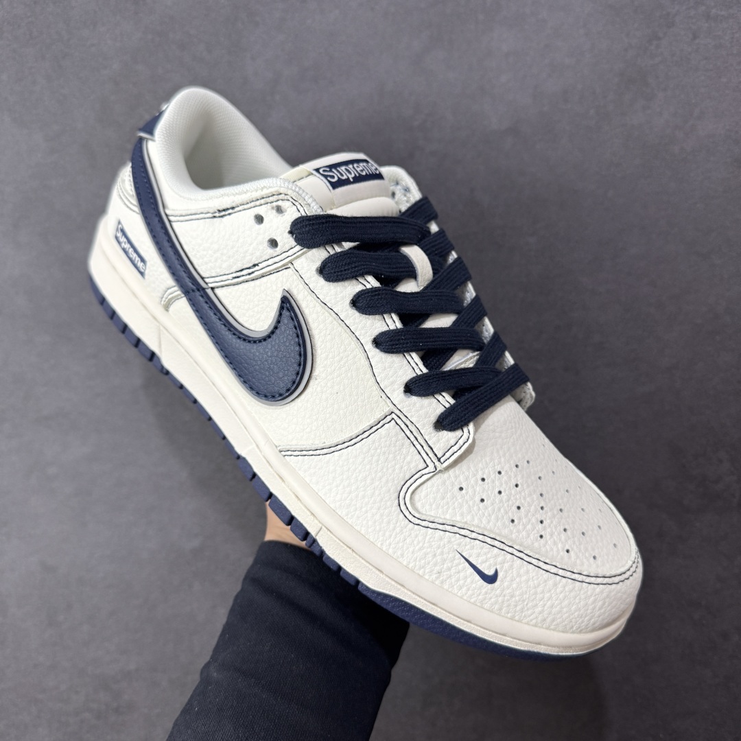 图片[3]-【定制版】Nike SB Dunk Low“ Supreme联名——午夜蓝” 周年高端定制 低帮休闲板鞋 定制鞋盒 大厂纯原品质出货 超高清洁度 皮料切割干净无任何毛边 细节完美 货号：SM6668-116 尺码： 36 36.5 37.5 38 38.5 39 40 40.5 41 42 42.5 43 44 44.5 45-选品中心