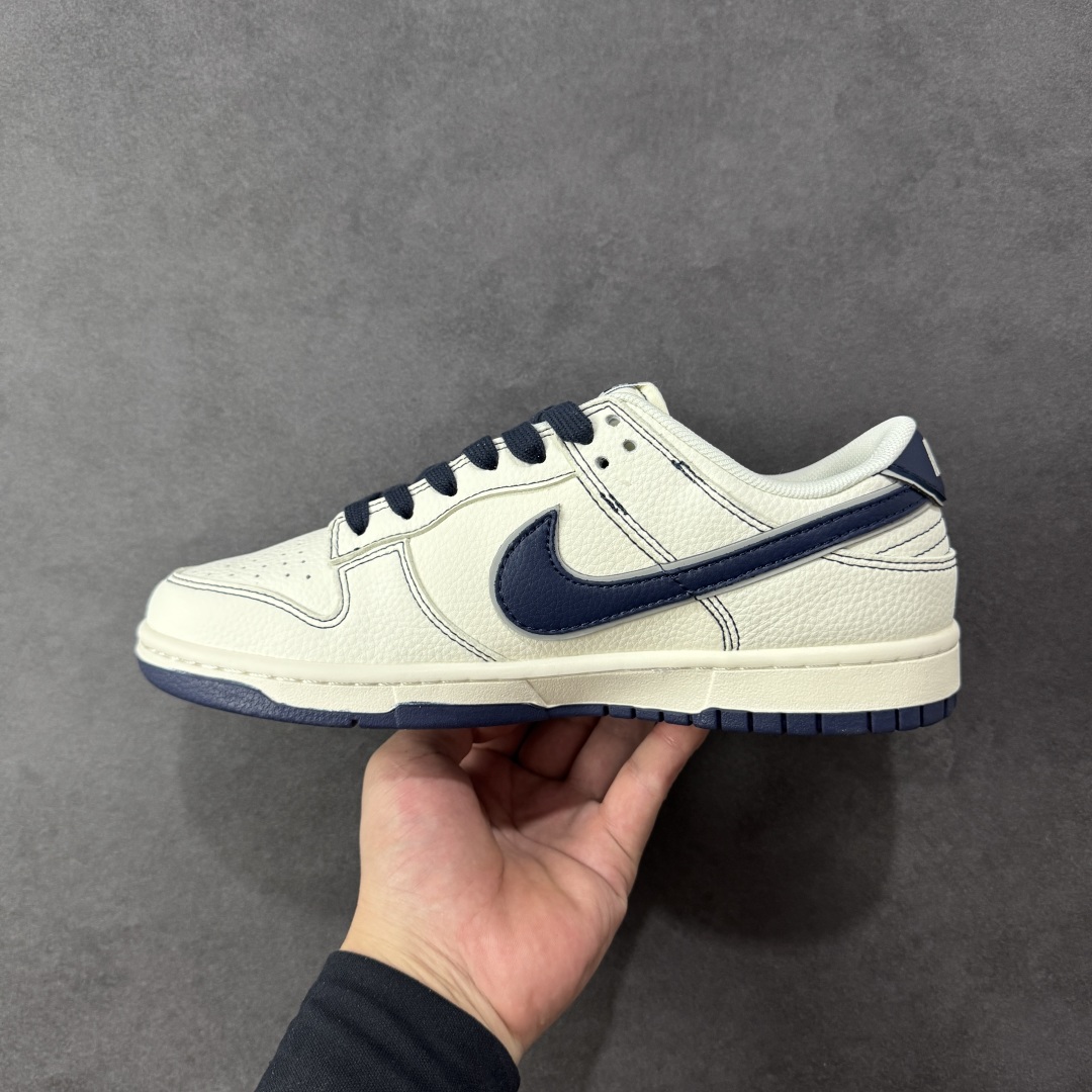 图片[2]-【定制版】Nike SB Dunk Low“ Supreme联名——午夜蓝” 周年高端定制 低帮休闲板鞋 定制鞋盒 大厂纯原品质出货 超高清洁度 皮料切割干净无任何毛边 细节完美 货号：SM6668-116 尺码： 36 36.5 37.5 38 38.5 39 40 40.5 41 42 42.5 43 44 44.5 45-选品中心