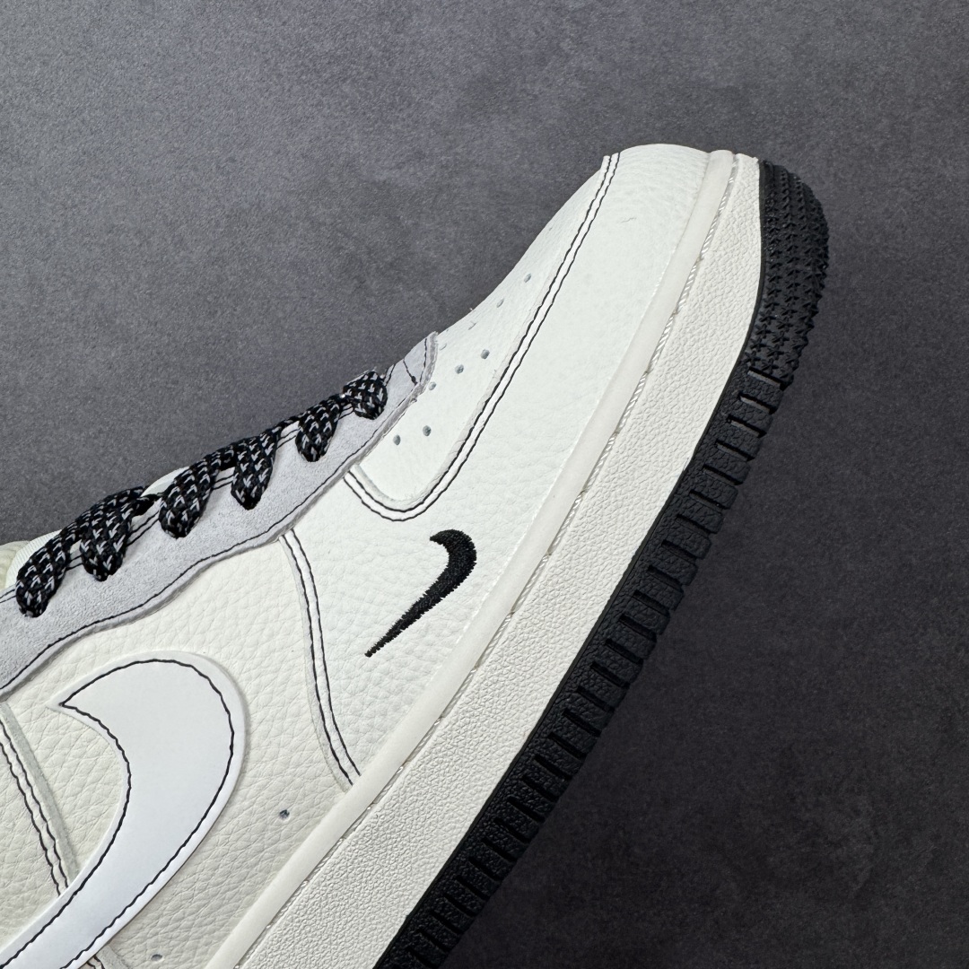 图片[5]-【定制版】NIke Air Force 1 \’07 Low “北面联名——米灰黑布标”空军一号 低帮 运动鞋 休闲鞋 折边针车 工艺难度大 原楦头原纸板 原装鞋盒 定制五金配件 内置全掌气垫 原厂鞋底 货号：JS8028-015 尺码：36 36.5 37.5 38 38.5 39 40 40.5 41 42 42.5 43 44 44.5 45 编码：HXSB310320-选品中心