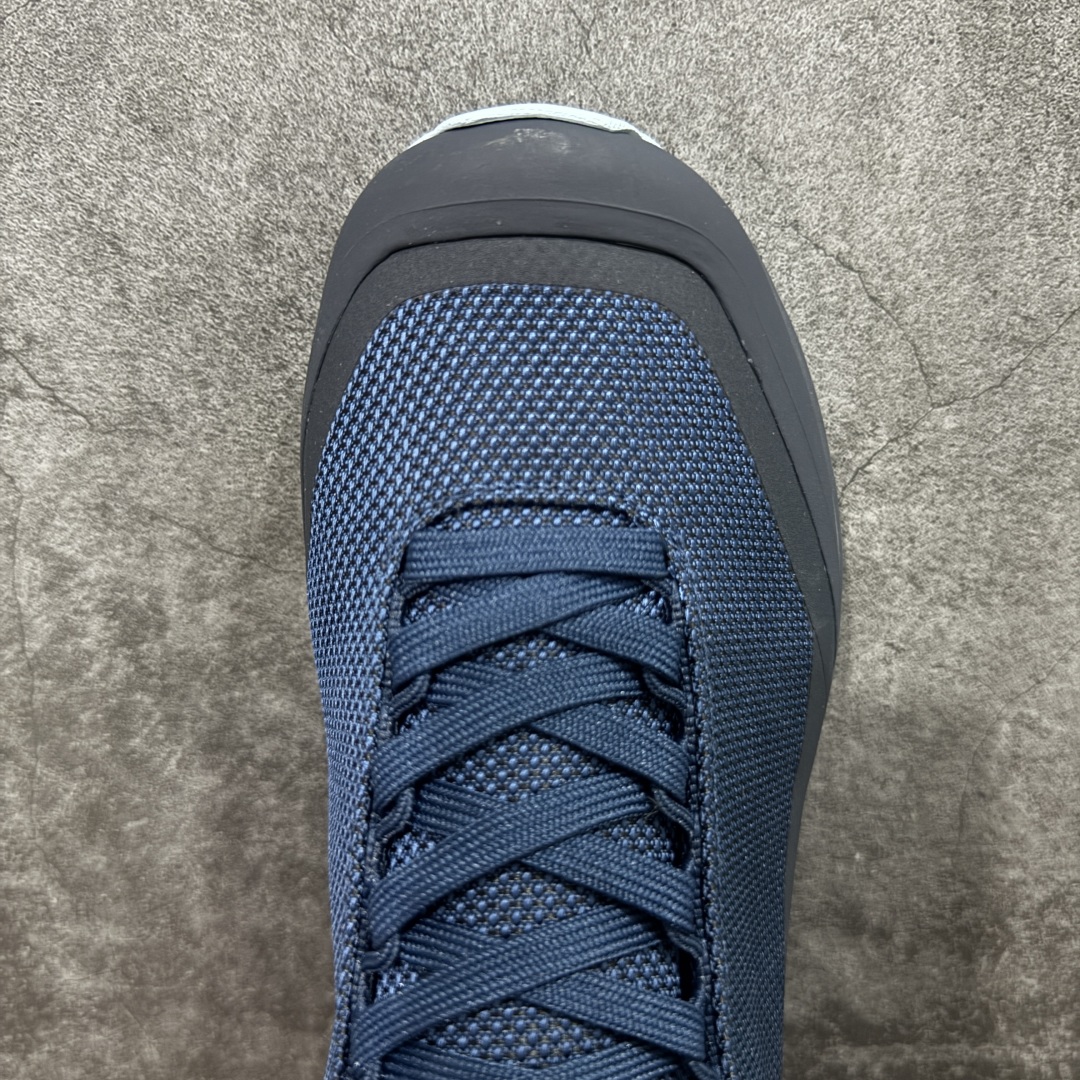 图片[5]-【正确版】Arcteryx始祖鸟Aerios 男女情侣款低帮登山鞋 适合技术路线单日徒步穿着 aerios 鞋受到长途野外跑步鞋的启发 适合在变化的地形上进行快速轻快的徒步旅行穿着，舒适而有支撑性，鞋面更轻薄透气舒适。敏捷、稳定和技术路线上的自信源于vibram® megagrip外底、压缩eva内底以及一体的tpu 尺码：36-45-选品中心